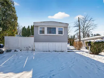 Property at 3 Acorn Drive, Penfield, NY 14625