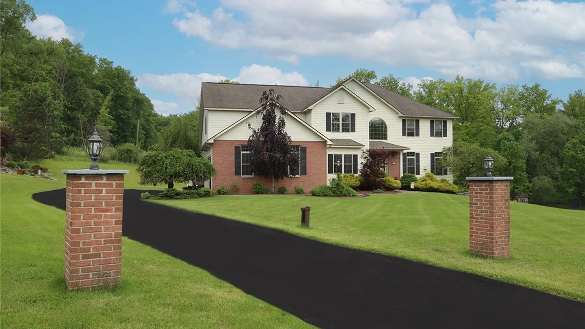 Property at 7987 Blarney Stone Way, Manlius, NY 13104 50