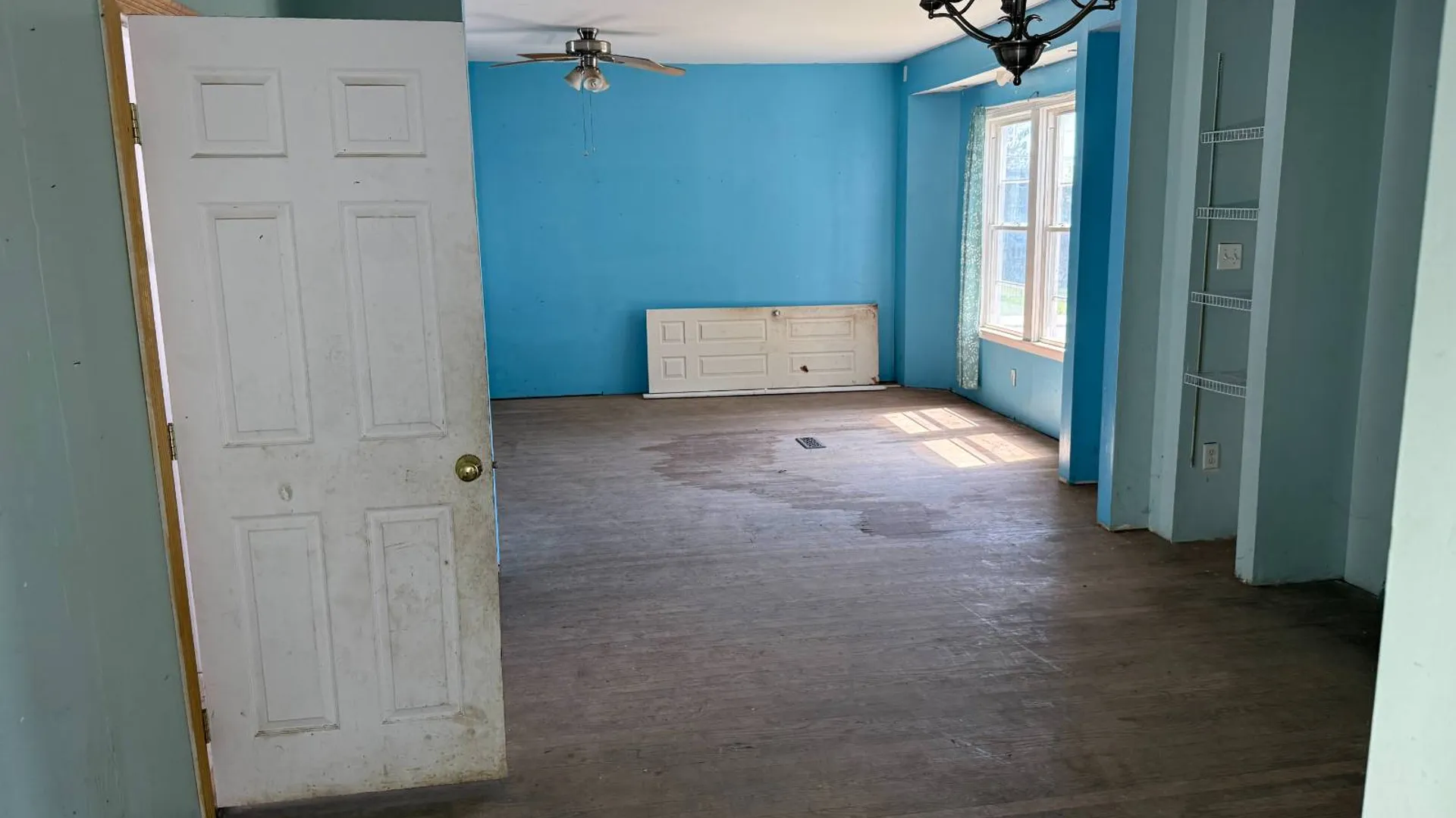 Property at 528 Midler S Ave, Syracuse, NY 13206 12