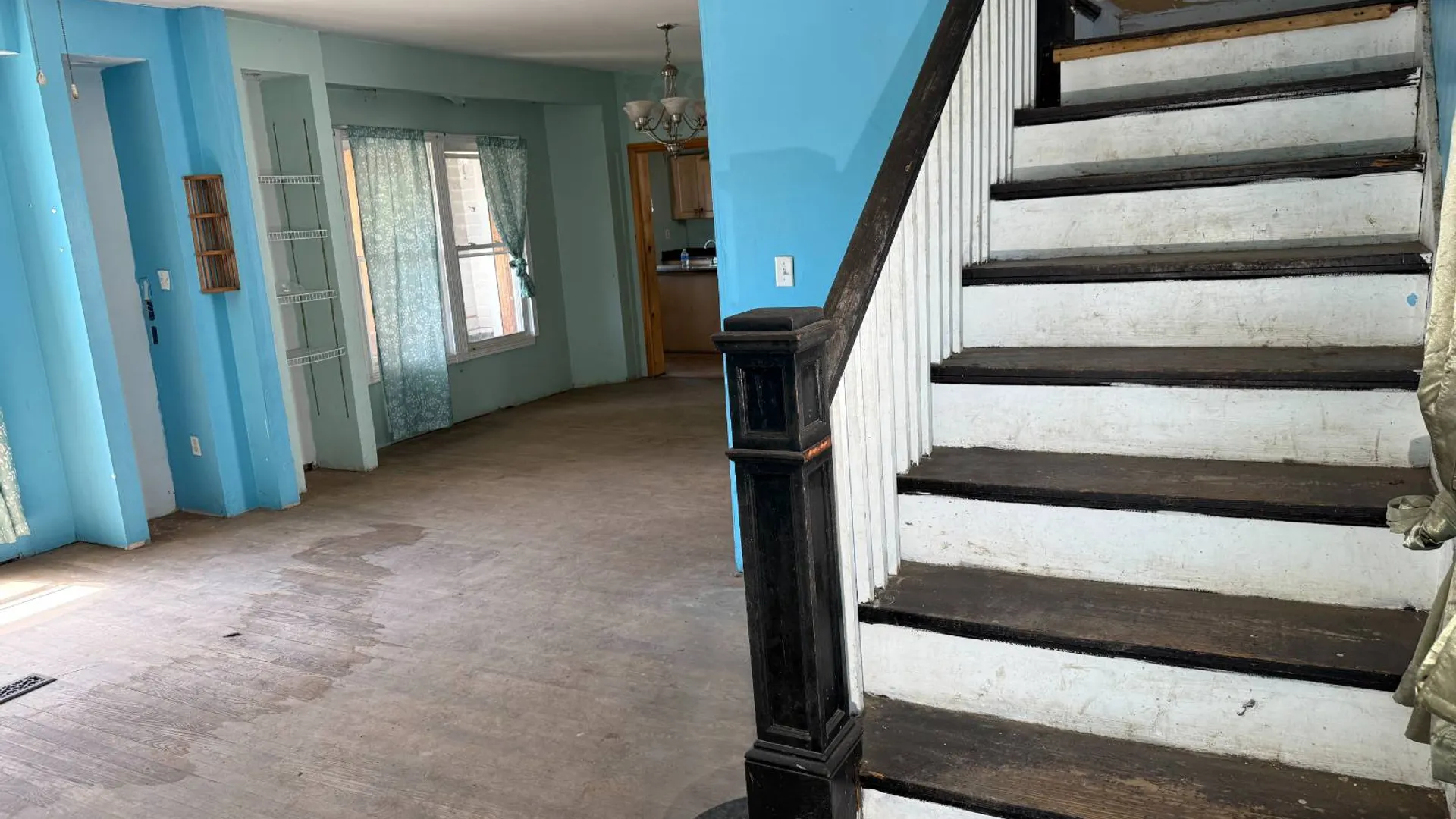 Property at 528 Midler S Ave, Syracuse, NY 13206 15
