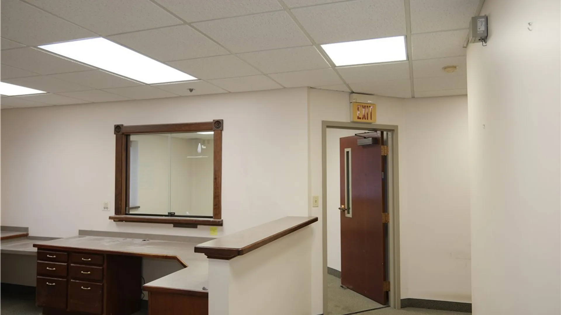 Property at 4085 Seneca Street, West Seneca, NY 14224 8