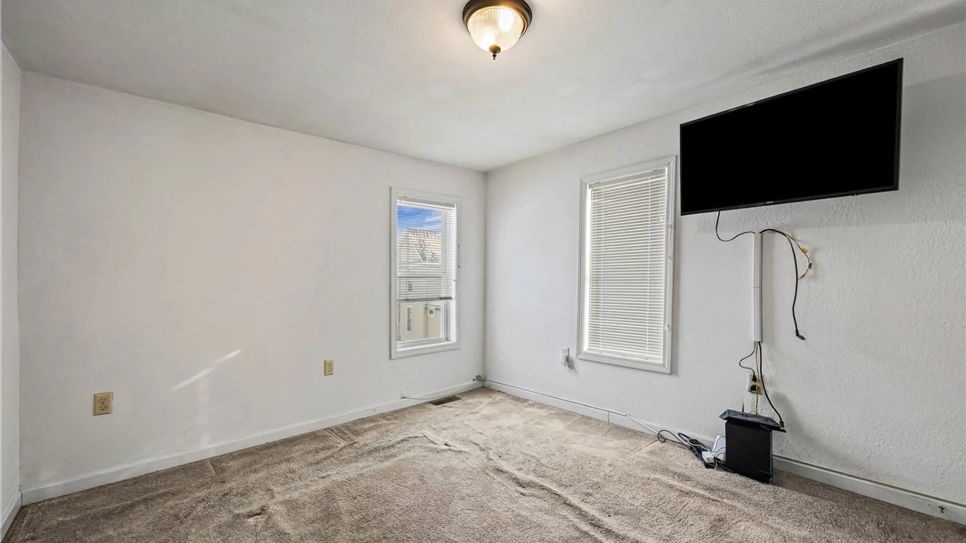 Property at 2 Mckinley Avenue, Batavia City, NY 14020 24