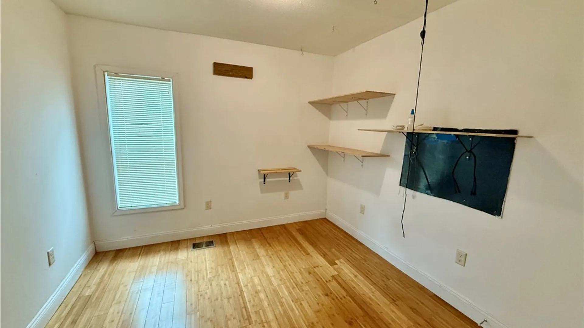 Property at 2 Mckinley Avenue, Batavia City, NY 14020 30