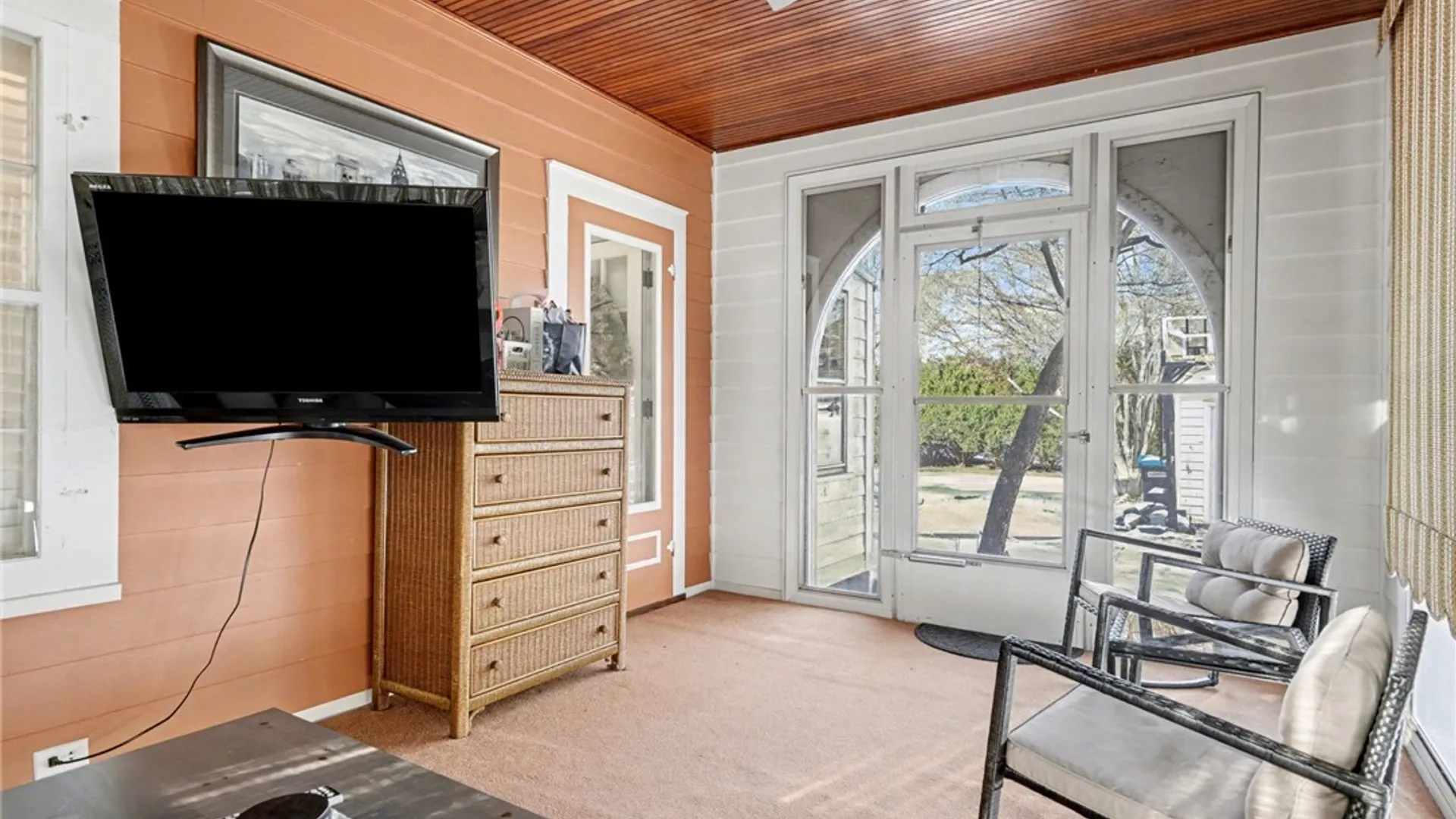 Property at 14 Wright Avenue, Waterloo, NY 13165 13