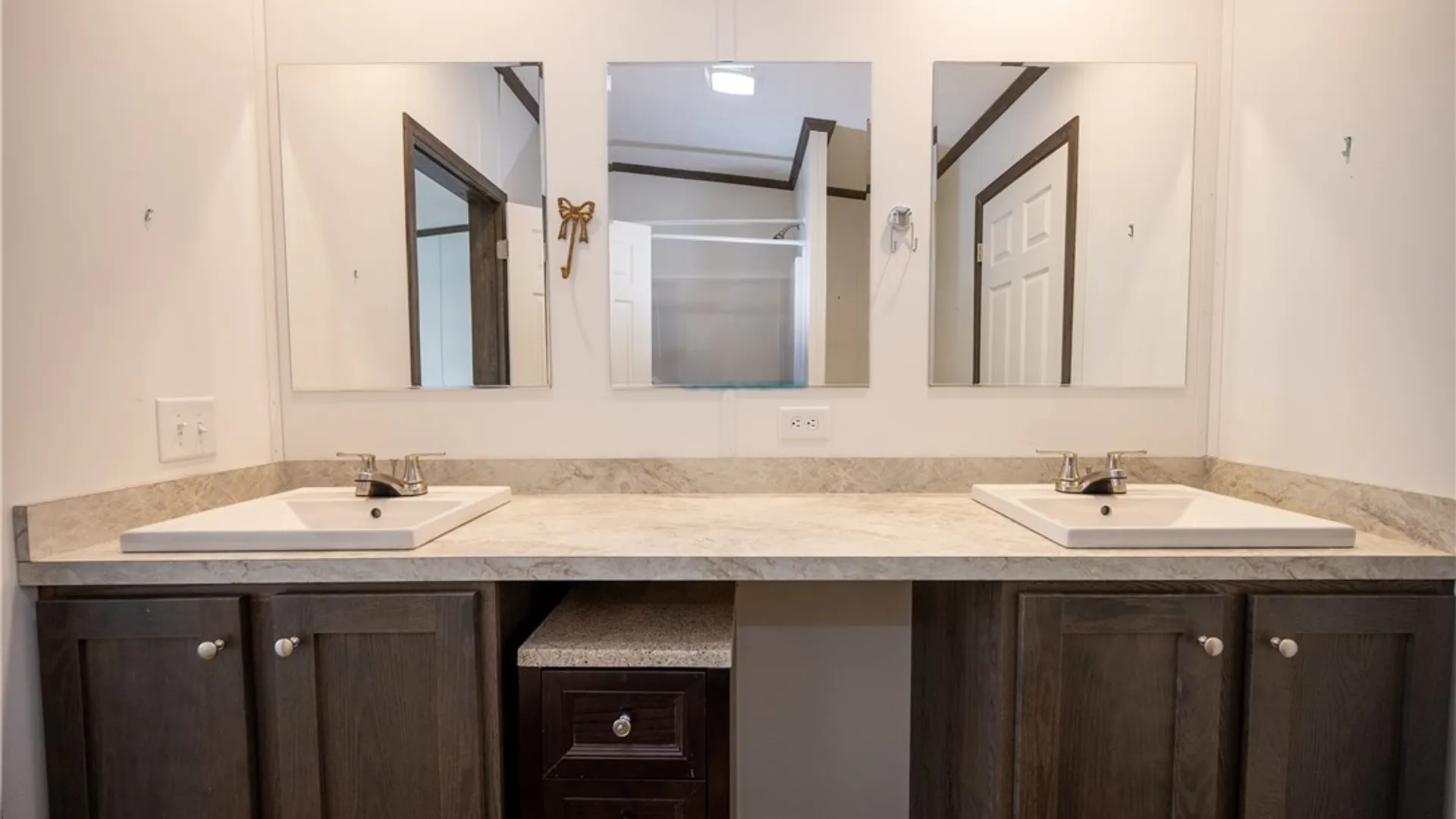 Property at 840 Nicole Lane, Evans, NY 14006 31