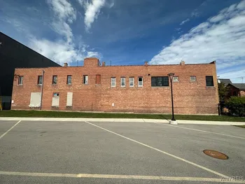 260 Plymouth Avenue, Buffalo, NY 14213
