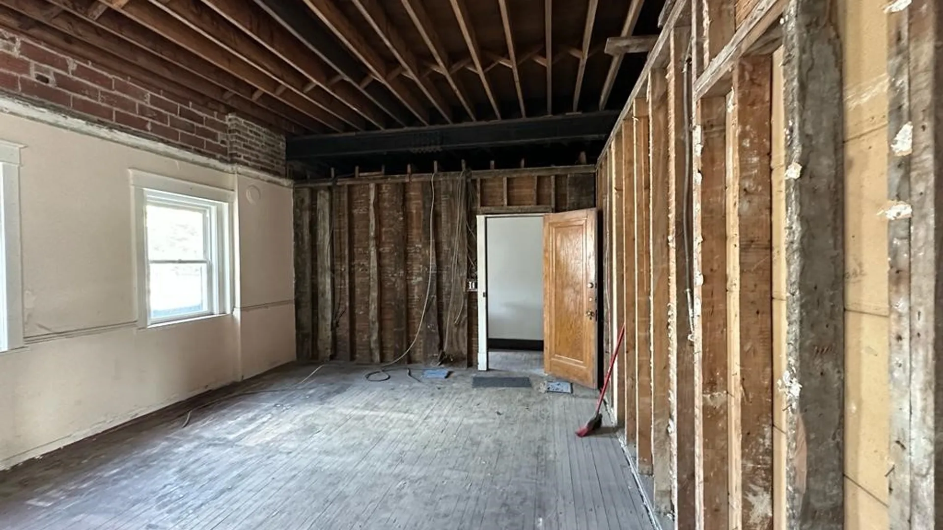 Property at 260 Plymouth Avenue, Buffalo, NY 14213 5