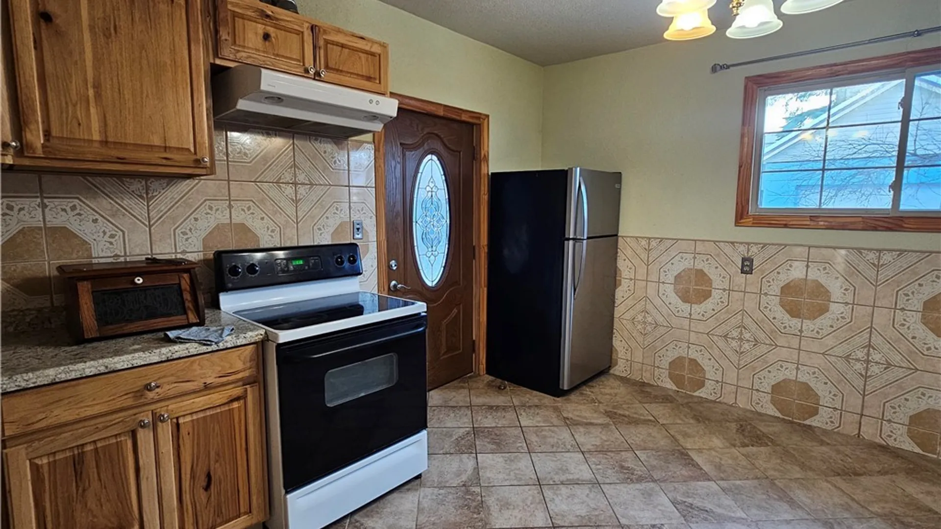 Property at 809 Mulberry Street, Utica, NY 13502 16