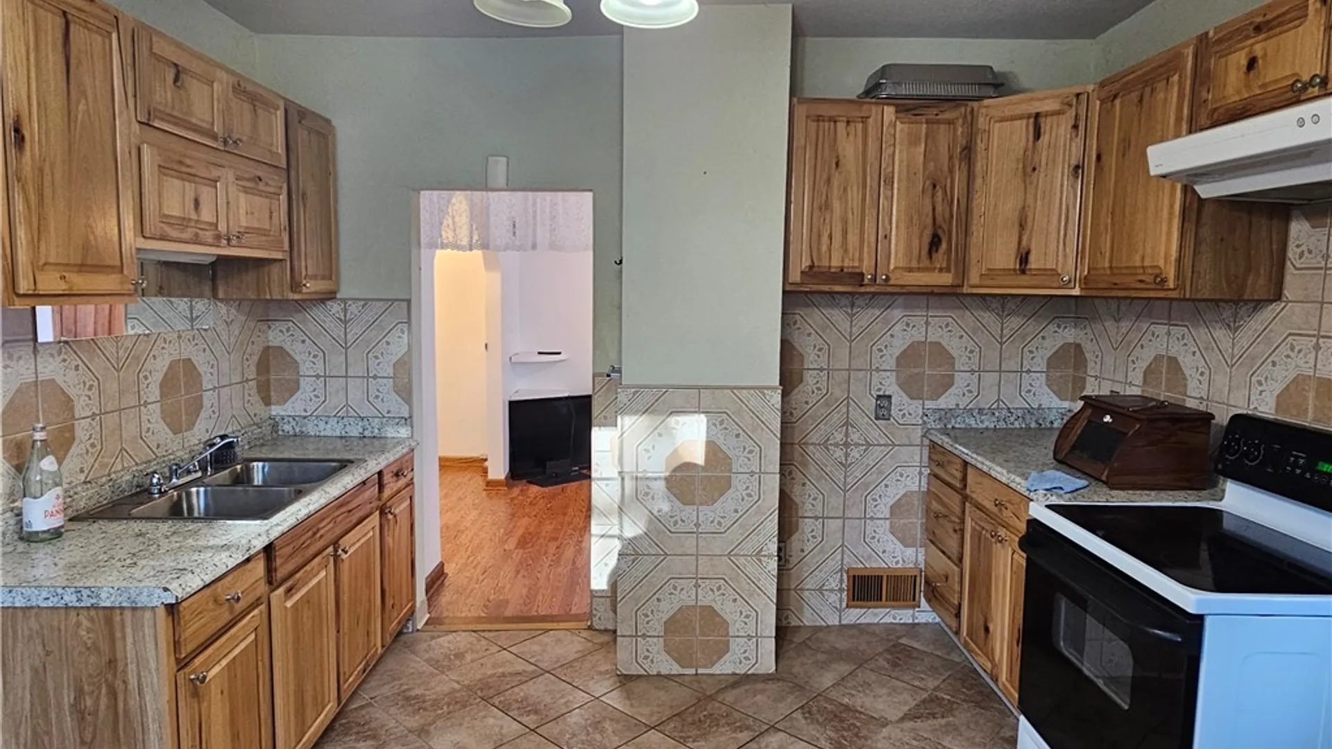 Property at 809 Mulberry Street, Utica, NY 13502 19