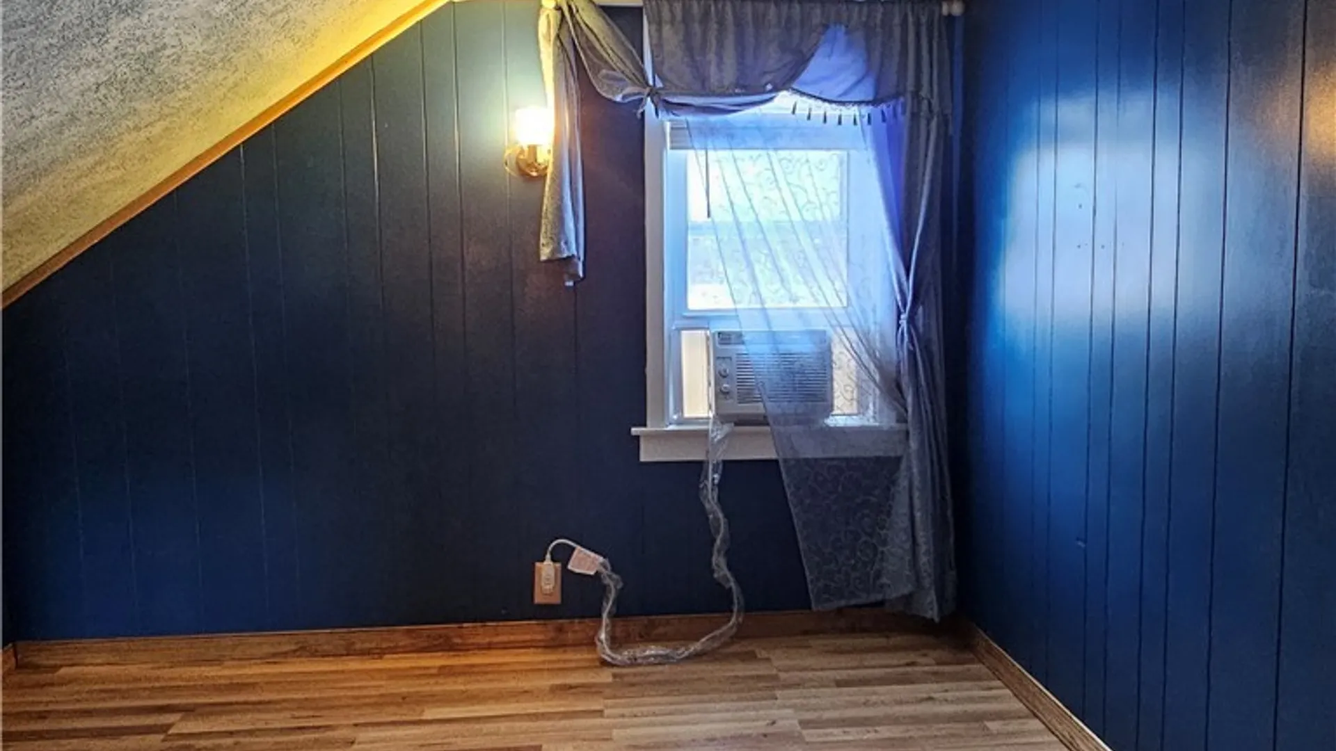 Property at 809 Mulberry Street, Utica, NY 13502 32