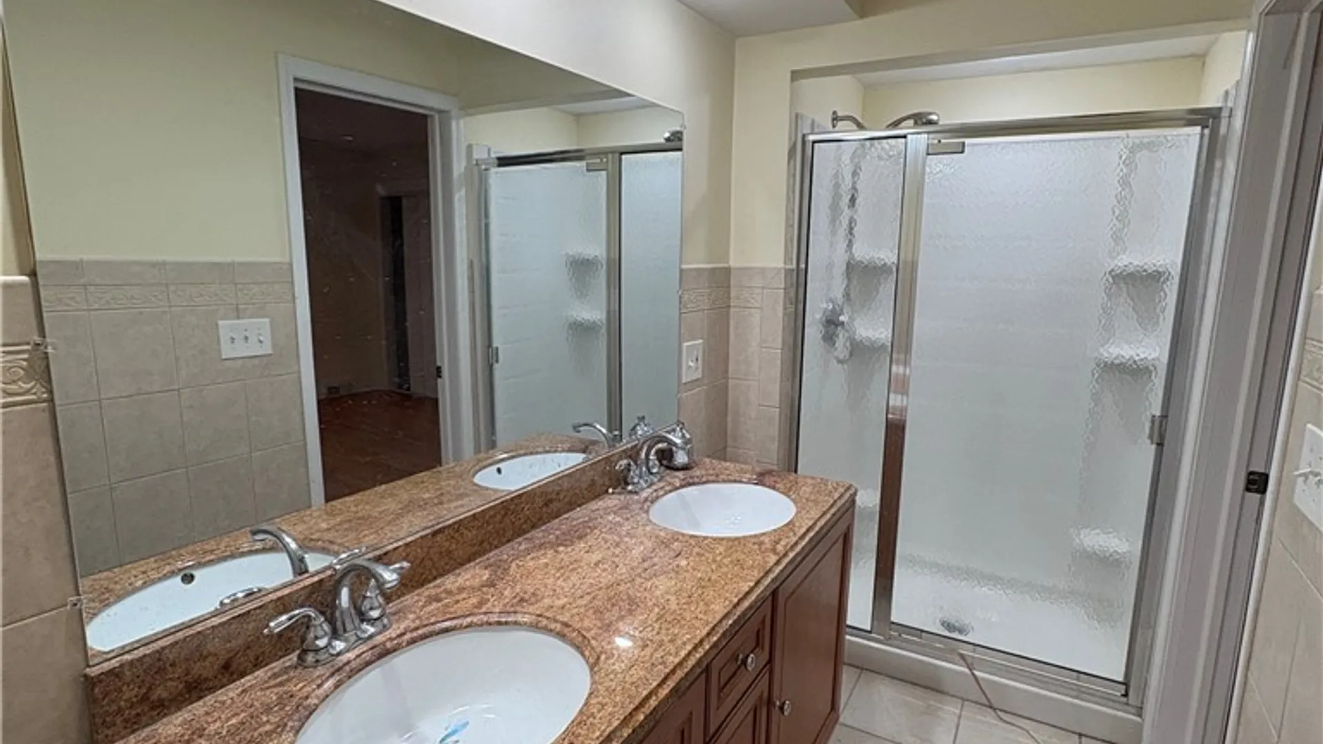 Property at 215 Locksley Road, Syracuse, NY 13224 15