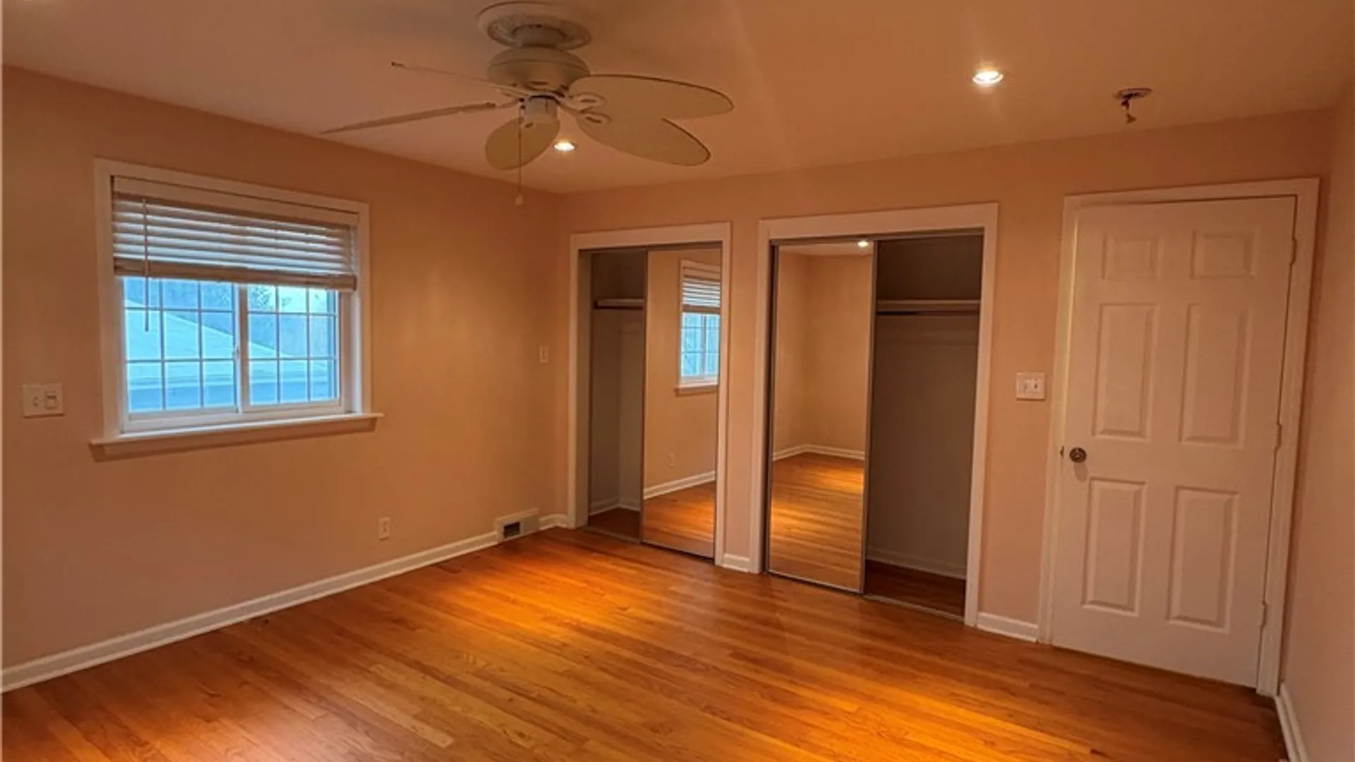 Property at 215 Locksley Road, Syracuse, NY 13224 18