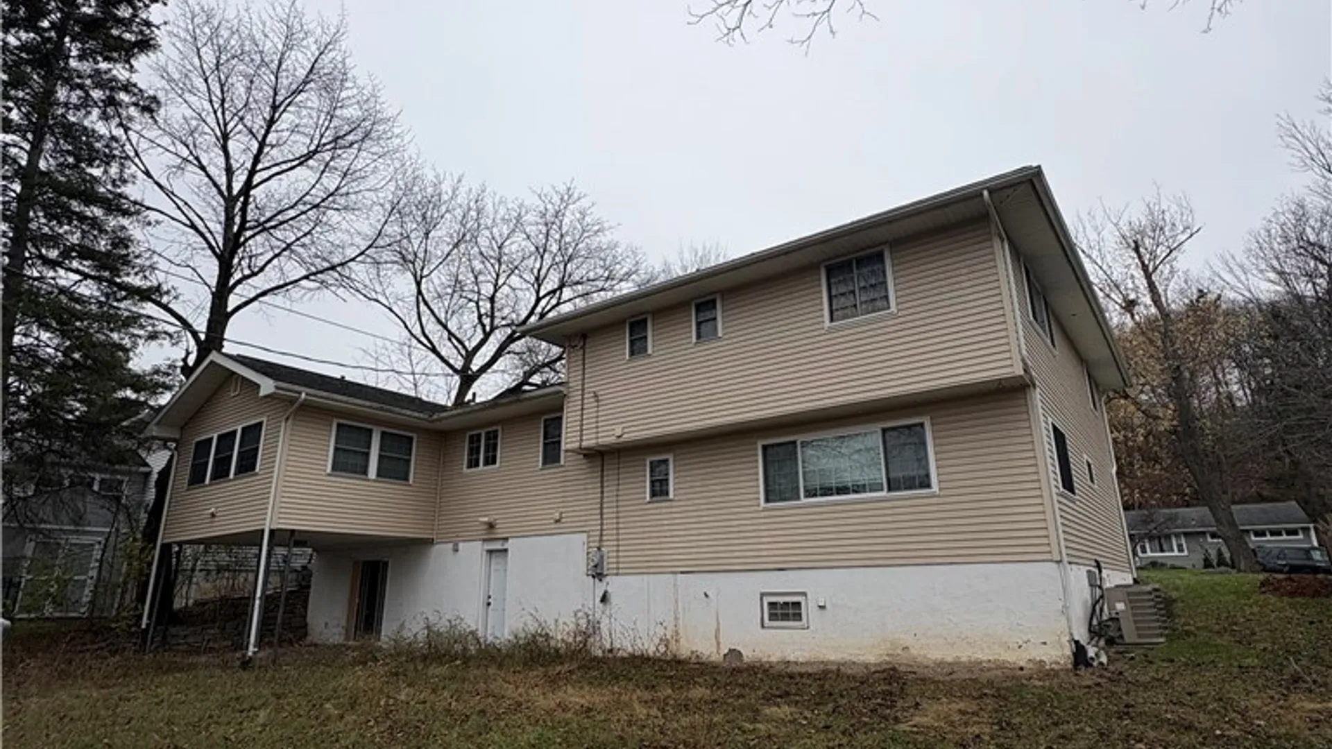 Property at 215 Locksley Road, Syracuse, NY 13224 26