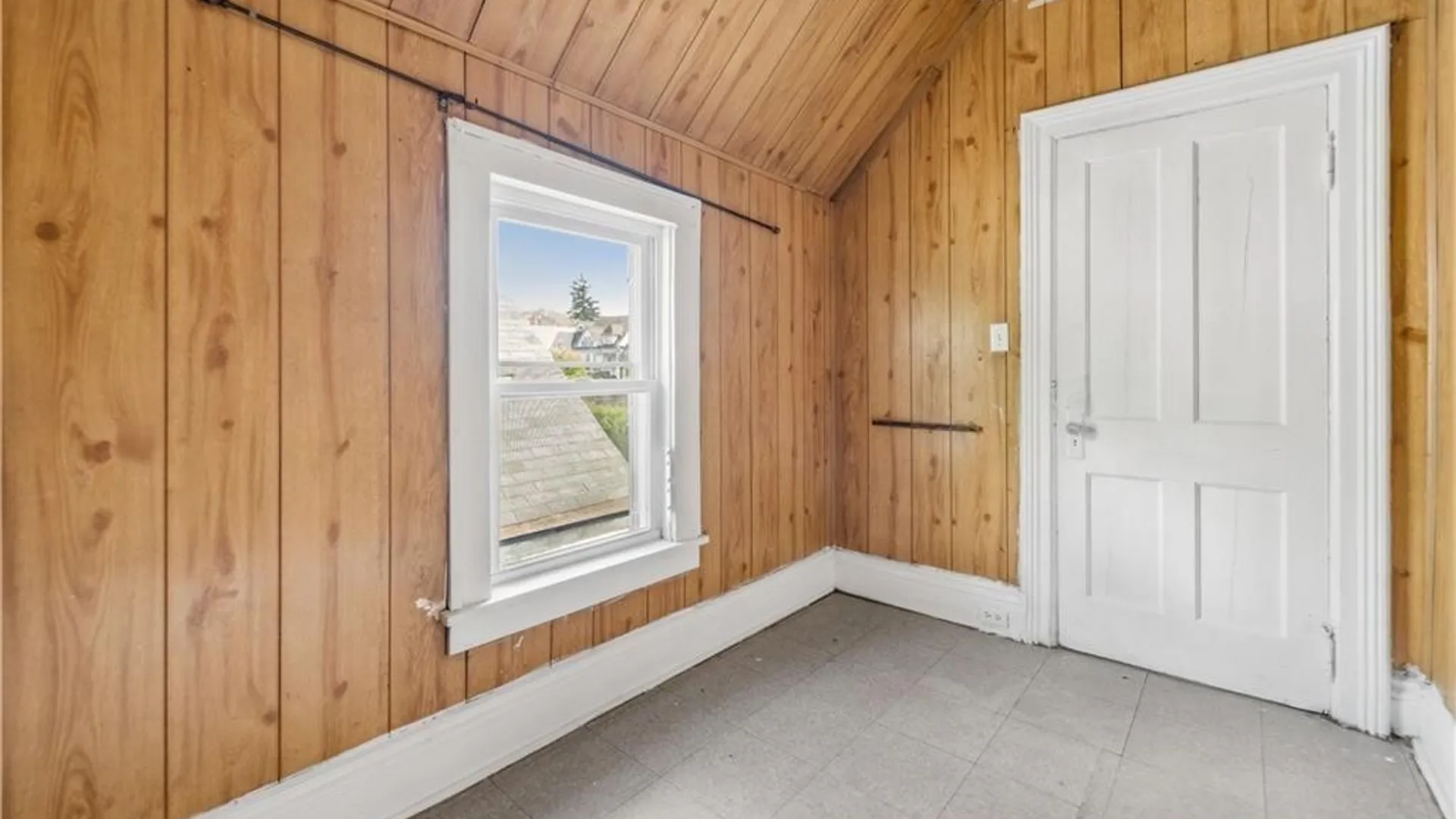 Property at 340 Rhode Island Street, Buffalo, NY 14213 18