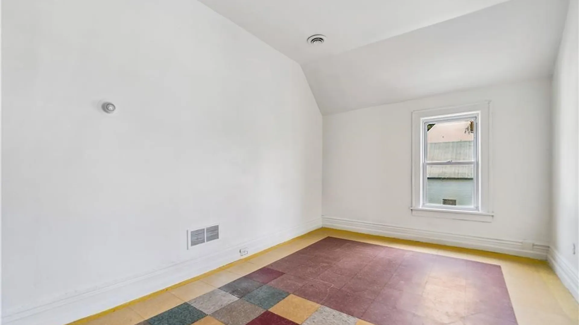 Property at 340 Rhode Island Street, Buffalo, NY 14213 19