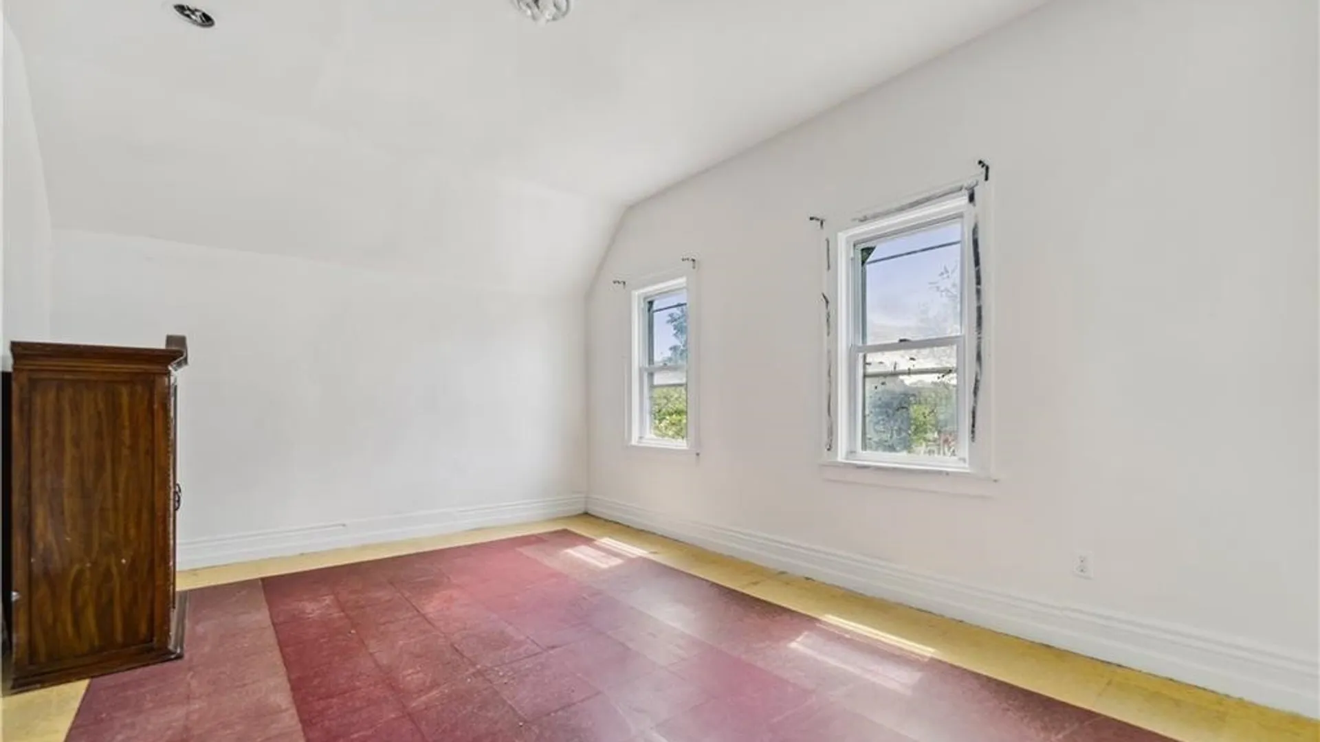 Property at 340 Rhode Island Street, Buffalo, NY 14213 20