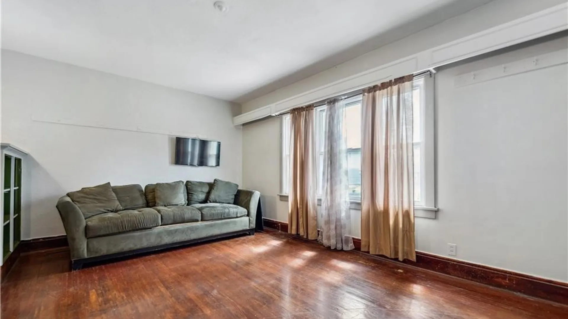 Property at 340 Rhode Island Street, Buffalo, NY 14213 11