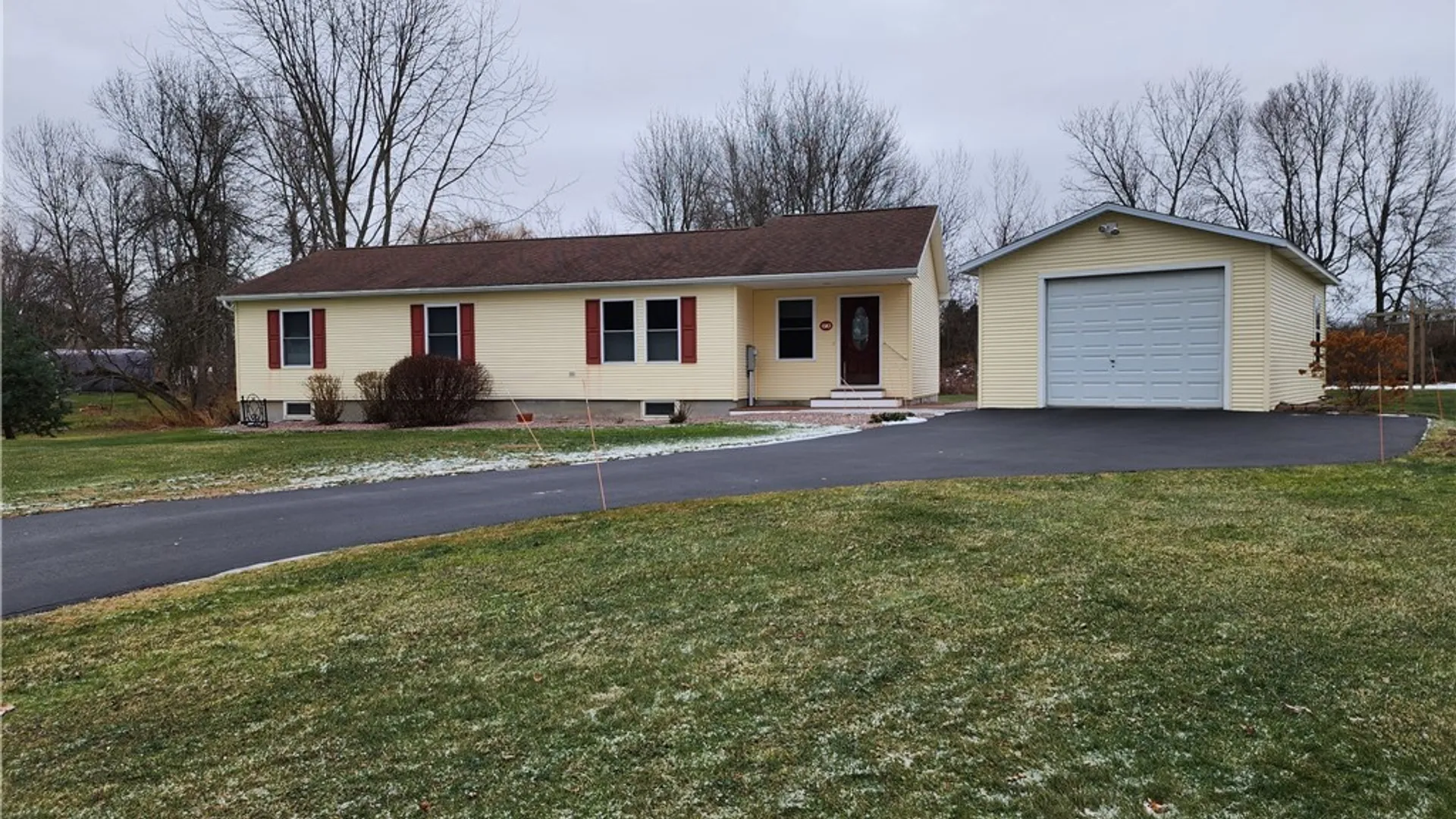 Property at 610 Lake Street, Cape Vincent, NY 13618 28