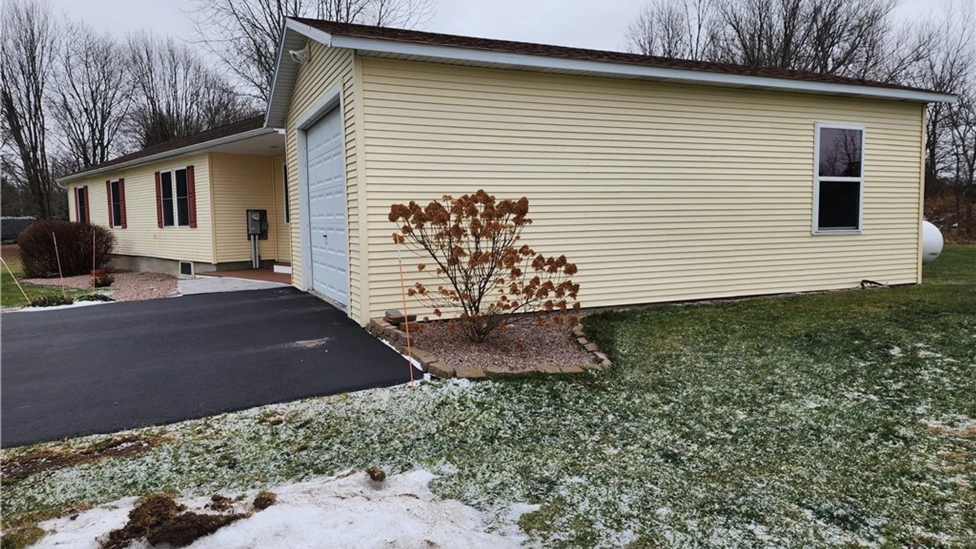 Property at 610 Lake Street, Cape Vincent, NY 13618 29