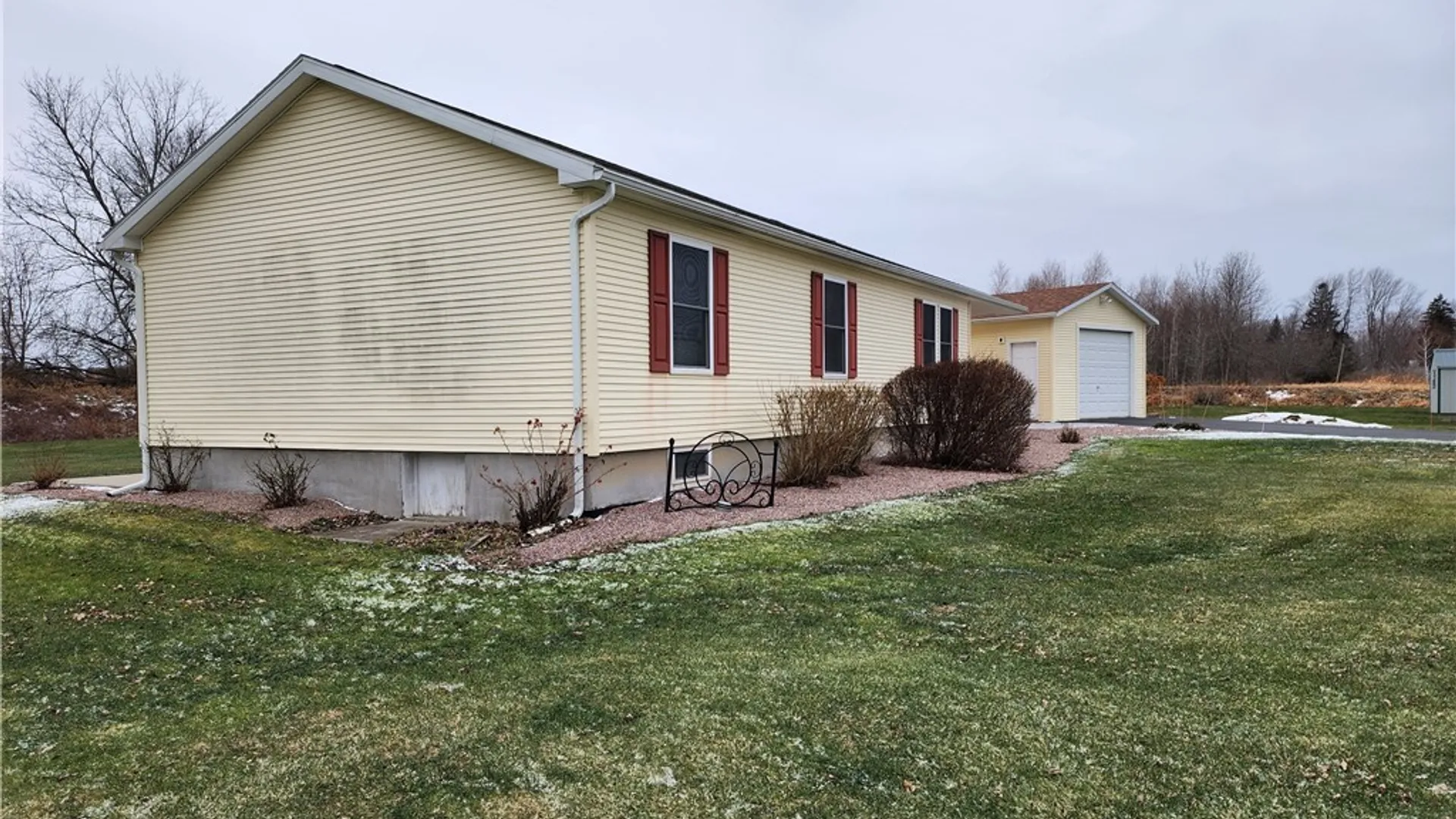 Property at 610 Lake Street, Cape Vincent, NY 13618 34