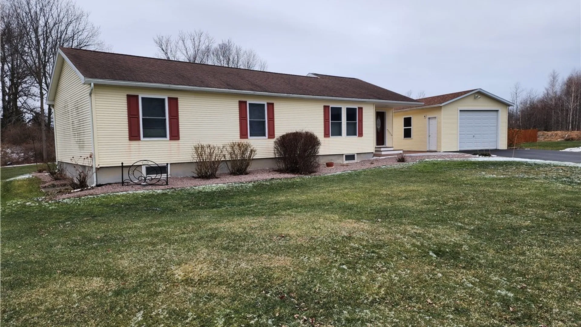 Property at 610 Lake Street, Cape Vincent, NY 13618 35