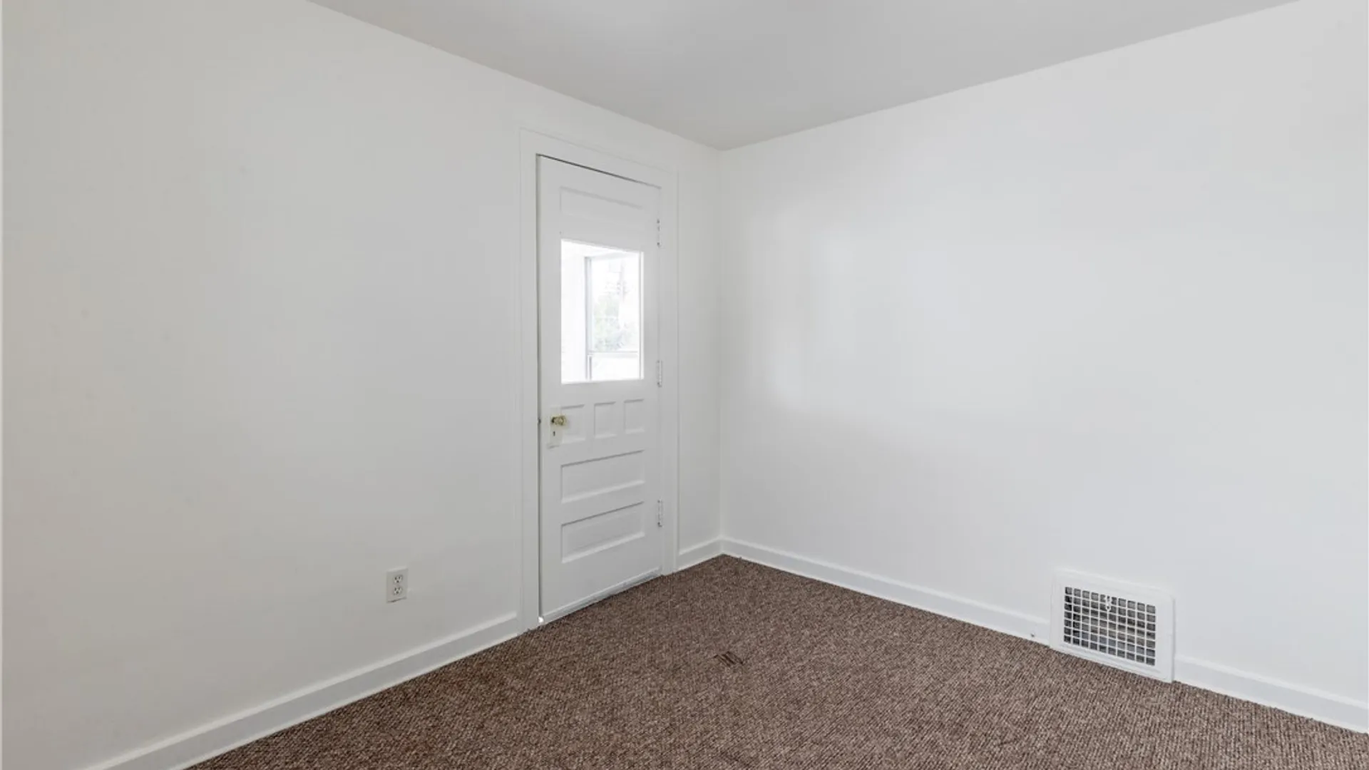 Property at 189 Hamilton Drive, Amherst, NY 14226 24