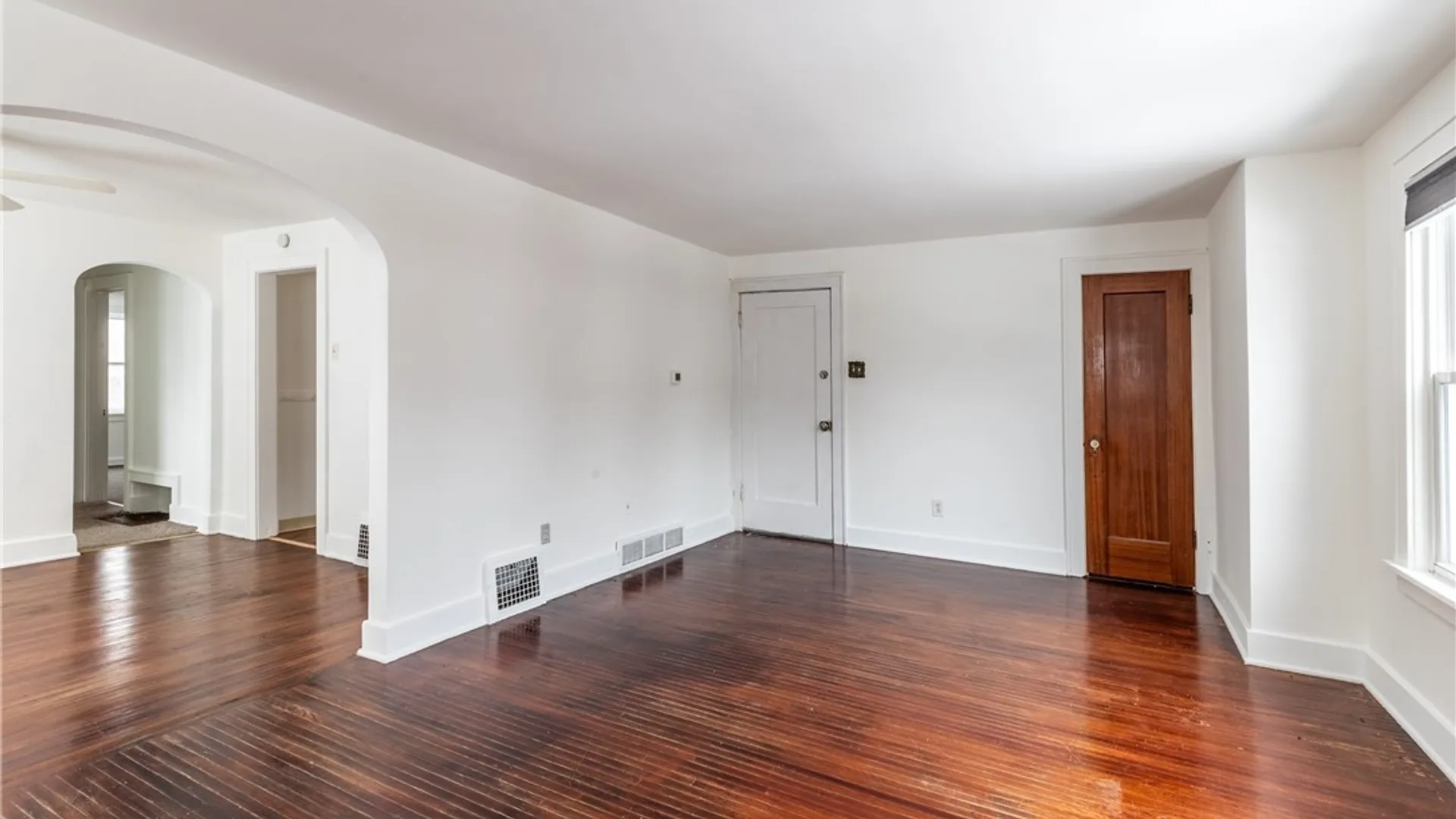 Property at 189 Hamilton Drive, Amherst, NY 14226 9