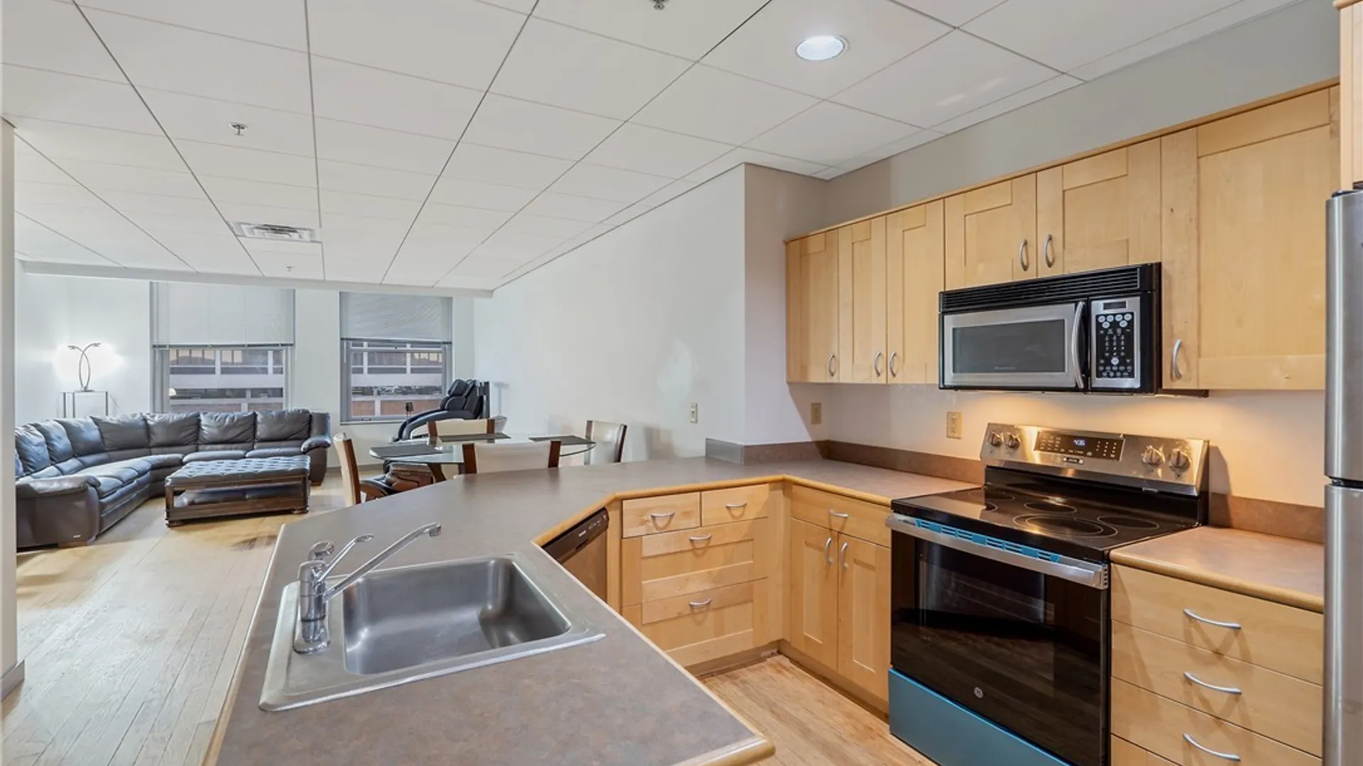 Property at 108 Jefferson Street, Syracuse, NY 13202 5