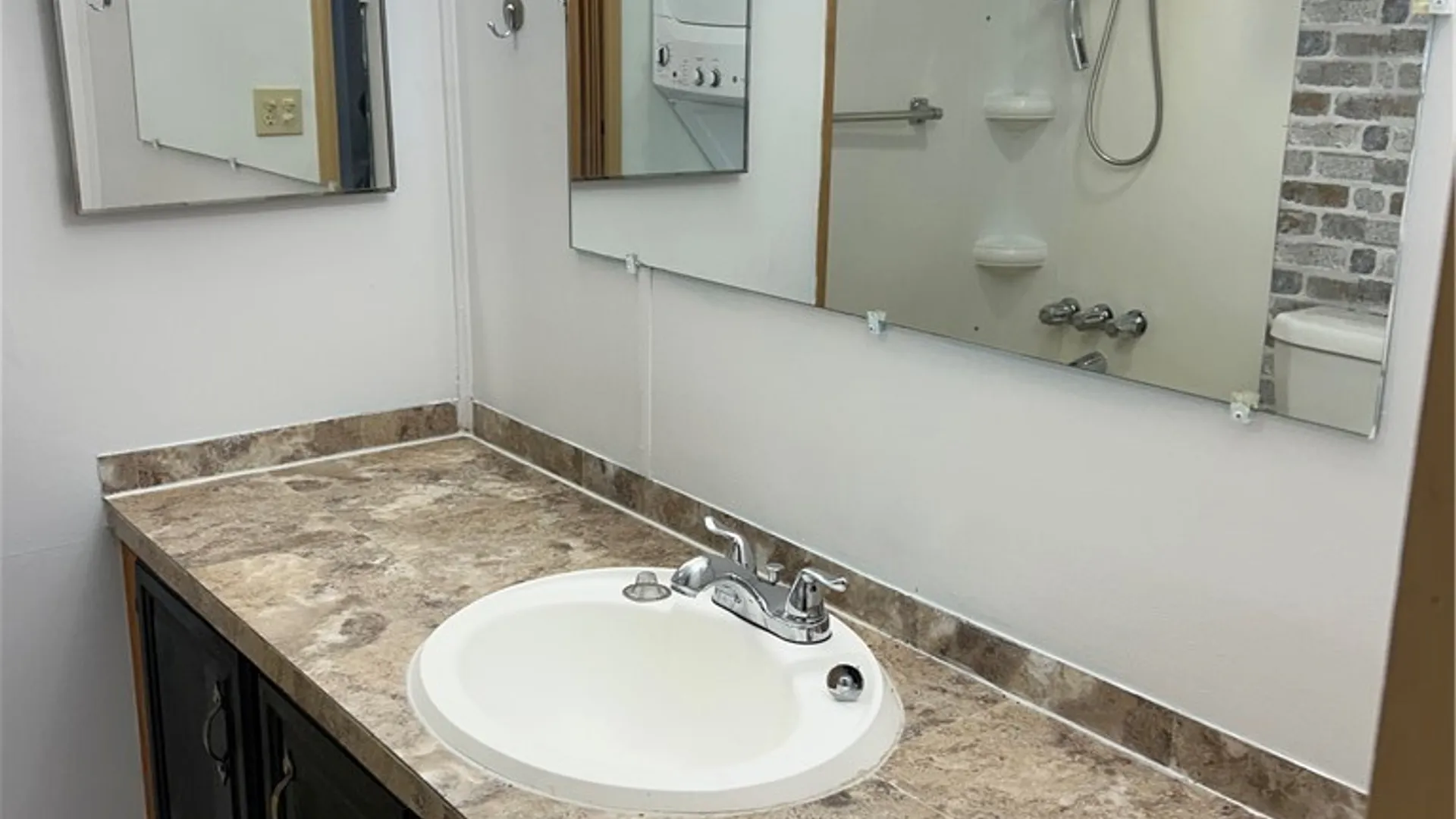 Property at 1072 Creekside Drive, Evans, NY 14047 9