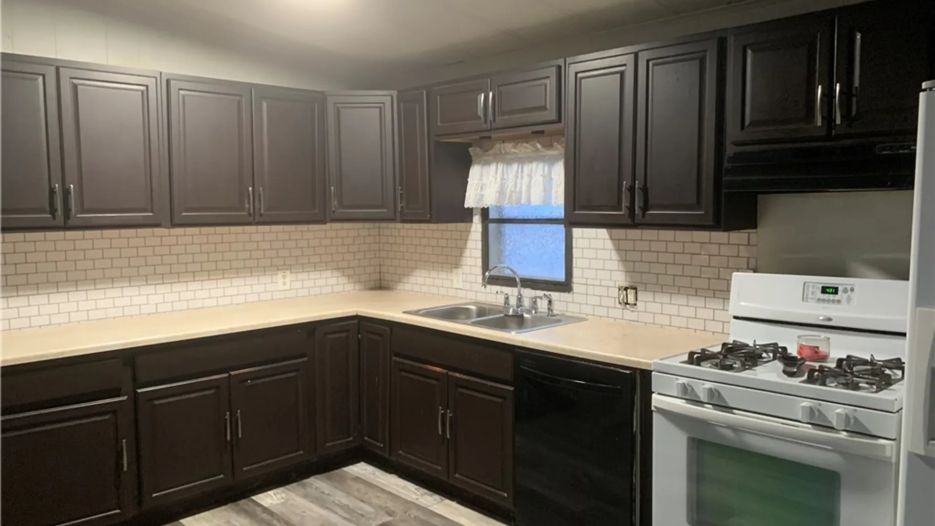 Property at 12 Whispering Lane, Hamburg, NY 14075 11