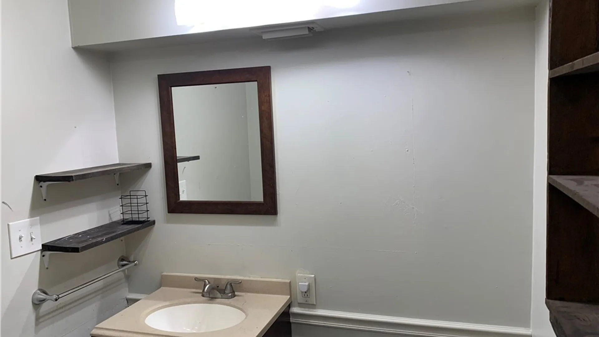 Property at 12 Whispering Lane, Hamburg, NY 14075 13