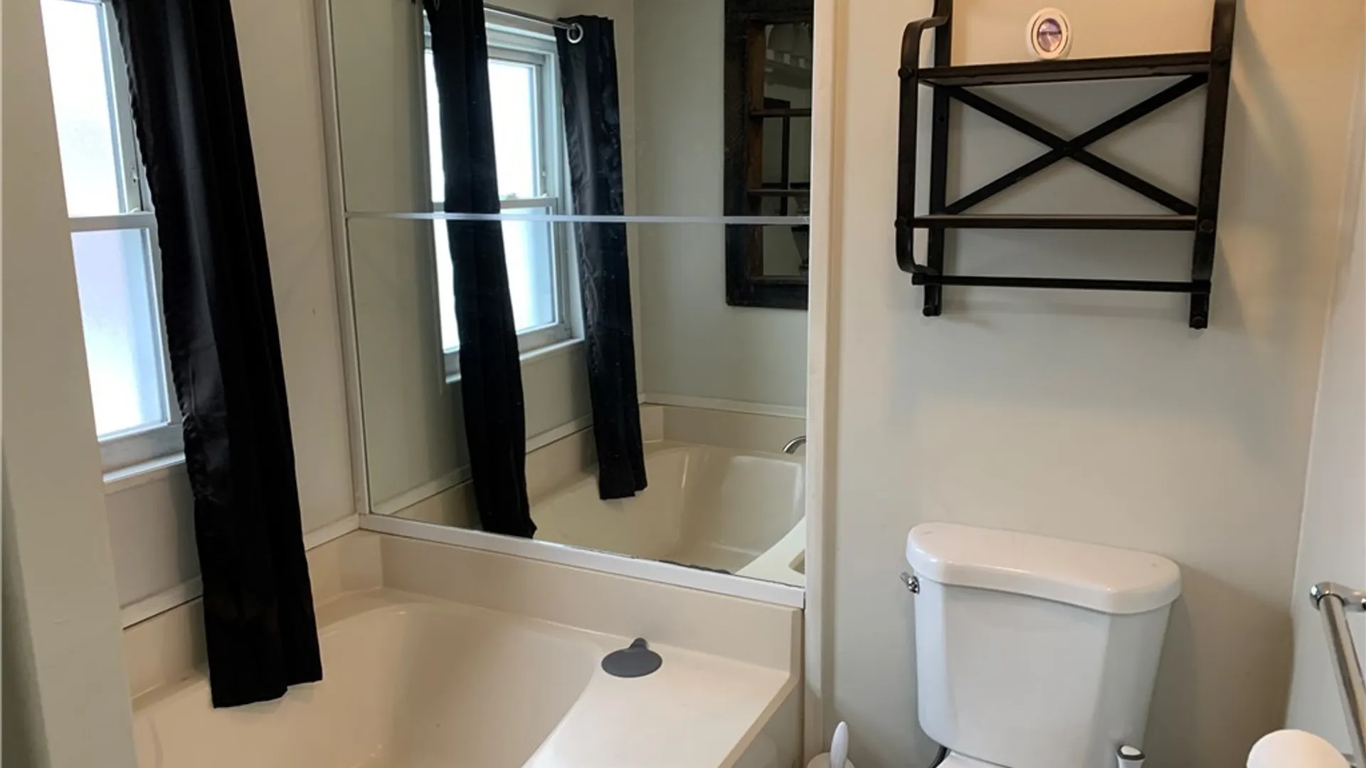 Property at 12 Whispering Lane, Hamburg, NY 14075 14