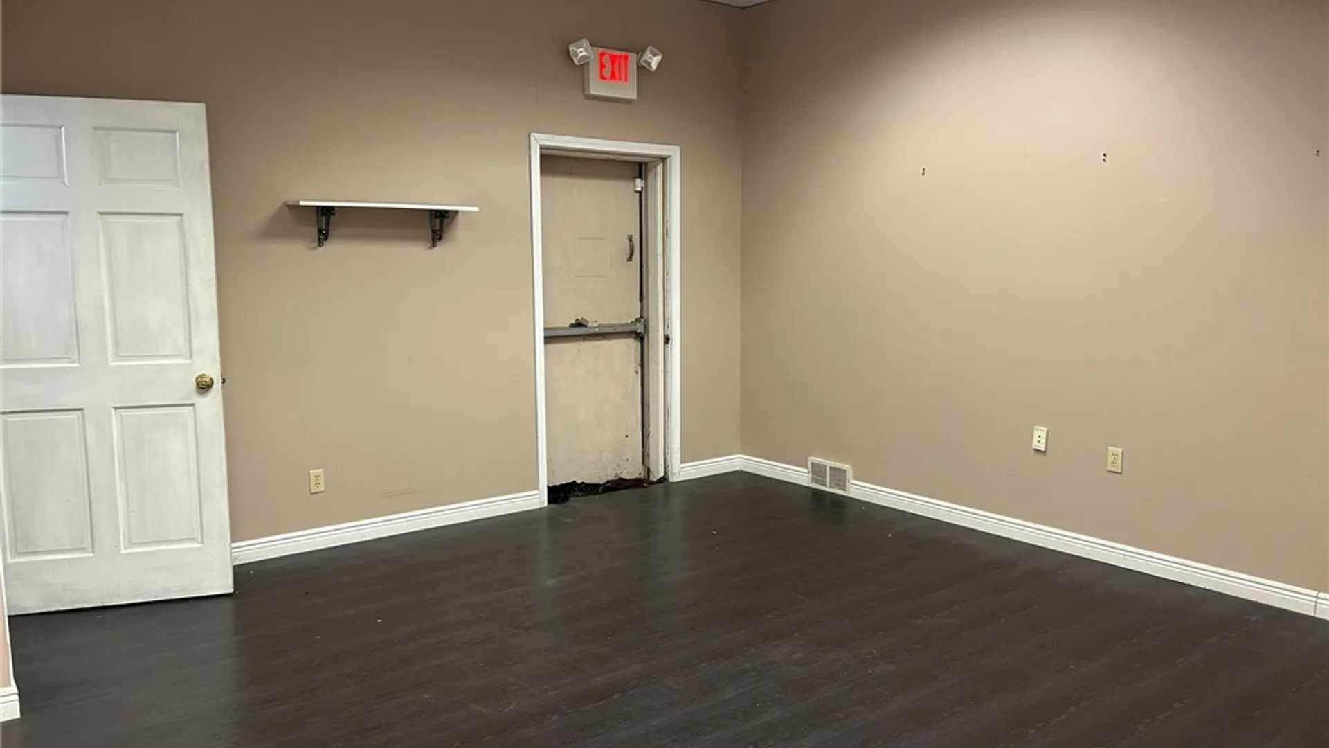 Property at 10158 Niagara Falls Boulevard, Niagara Falls, NY 14304 14