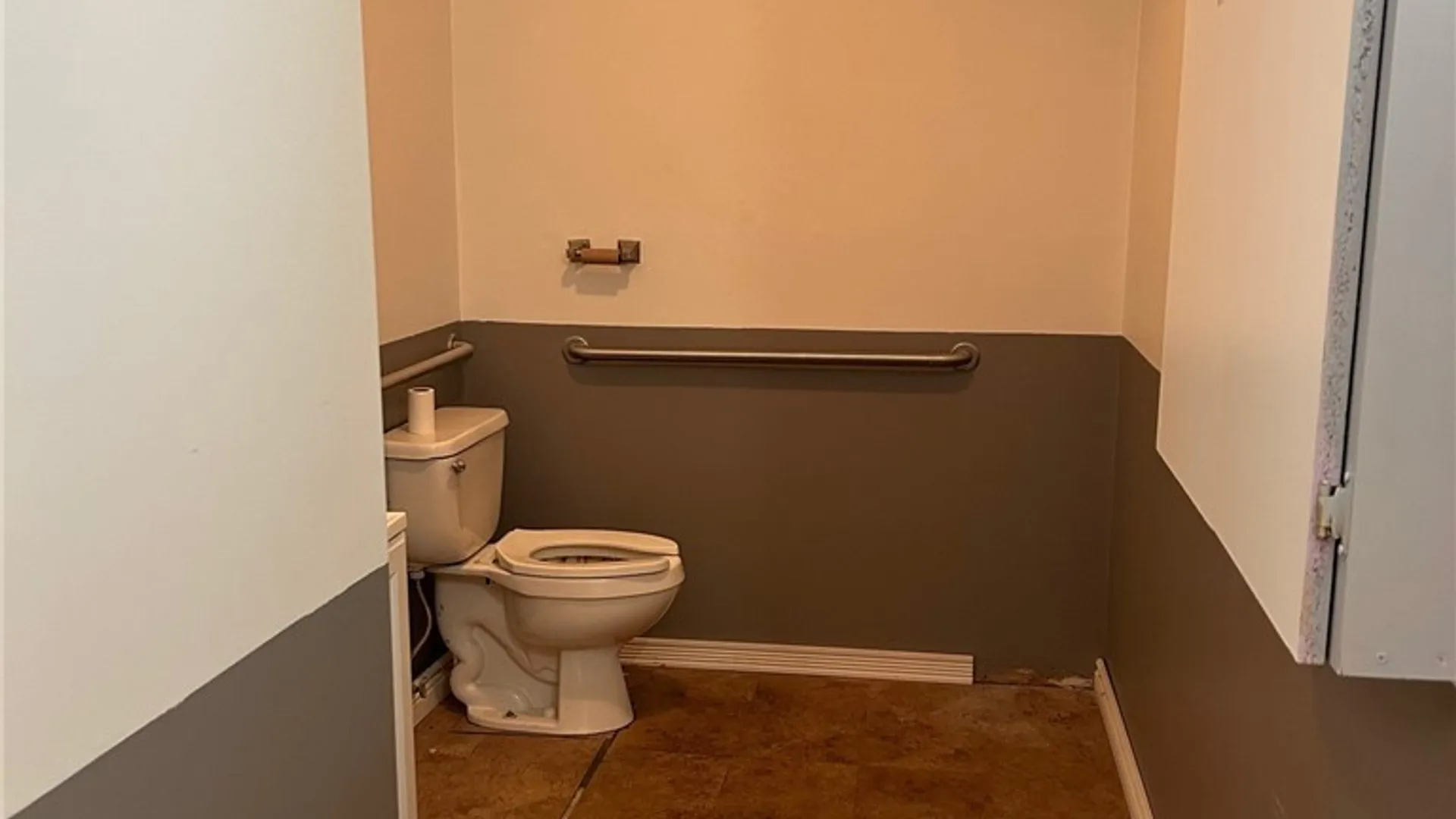 Property at 10158 Niagara Falls Boulevard, Niagara Falls, NY 14304 15