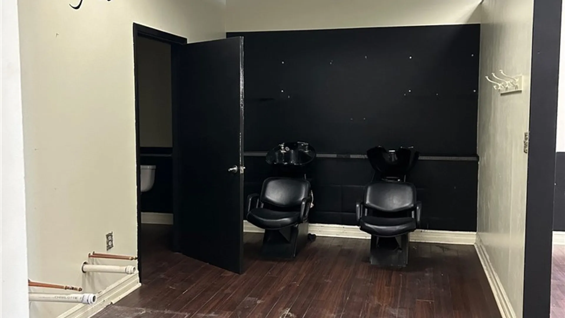 Property at 10158 Niagara Falls Boulevard, Niagara Falls, NY 14304 6