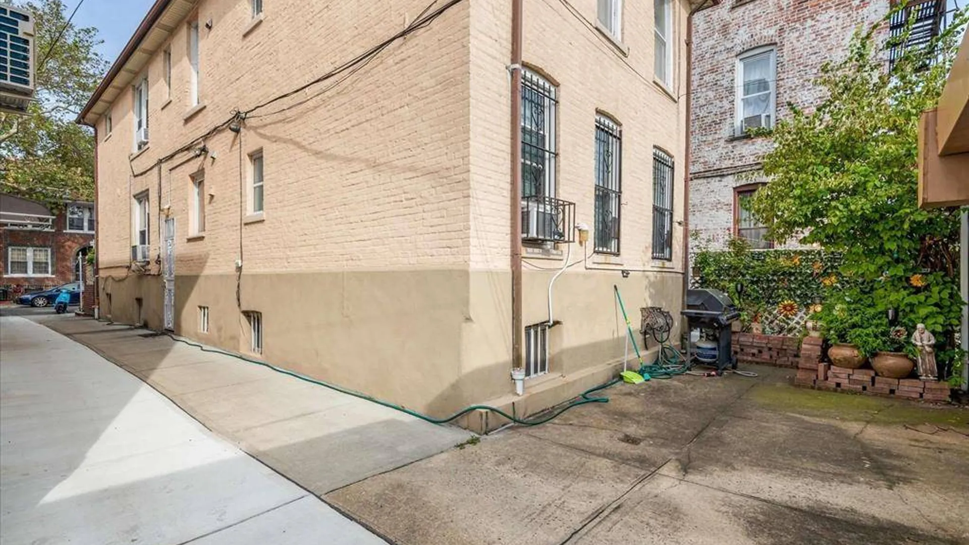 Property at 1772 68th Street, Brooklyn, NY 11204 30