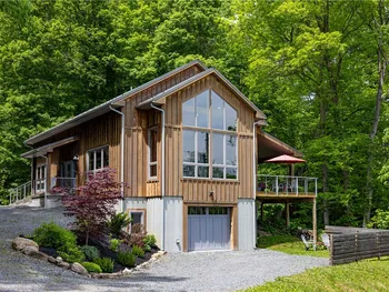 Property at 2808 State Route 54a, Jerusalem, NY 14527