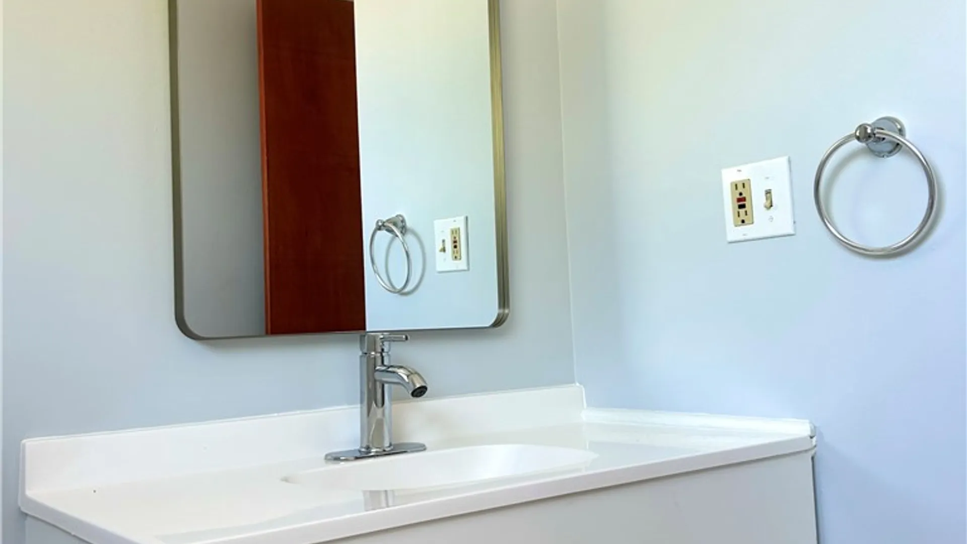 Property at 105 Rondelay Drive, Cheektowaga, NY 14227 11