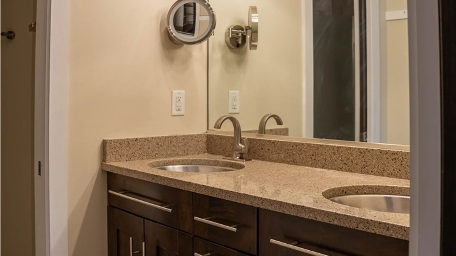 Property at 211 W. Jefferson St., Syracuse, NY 13202 17