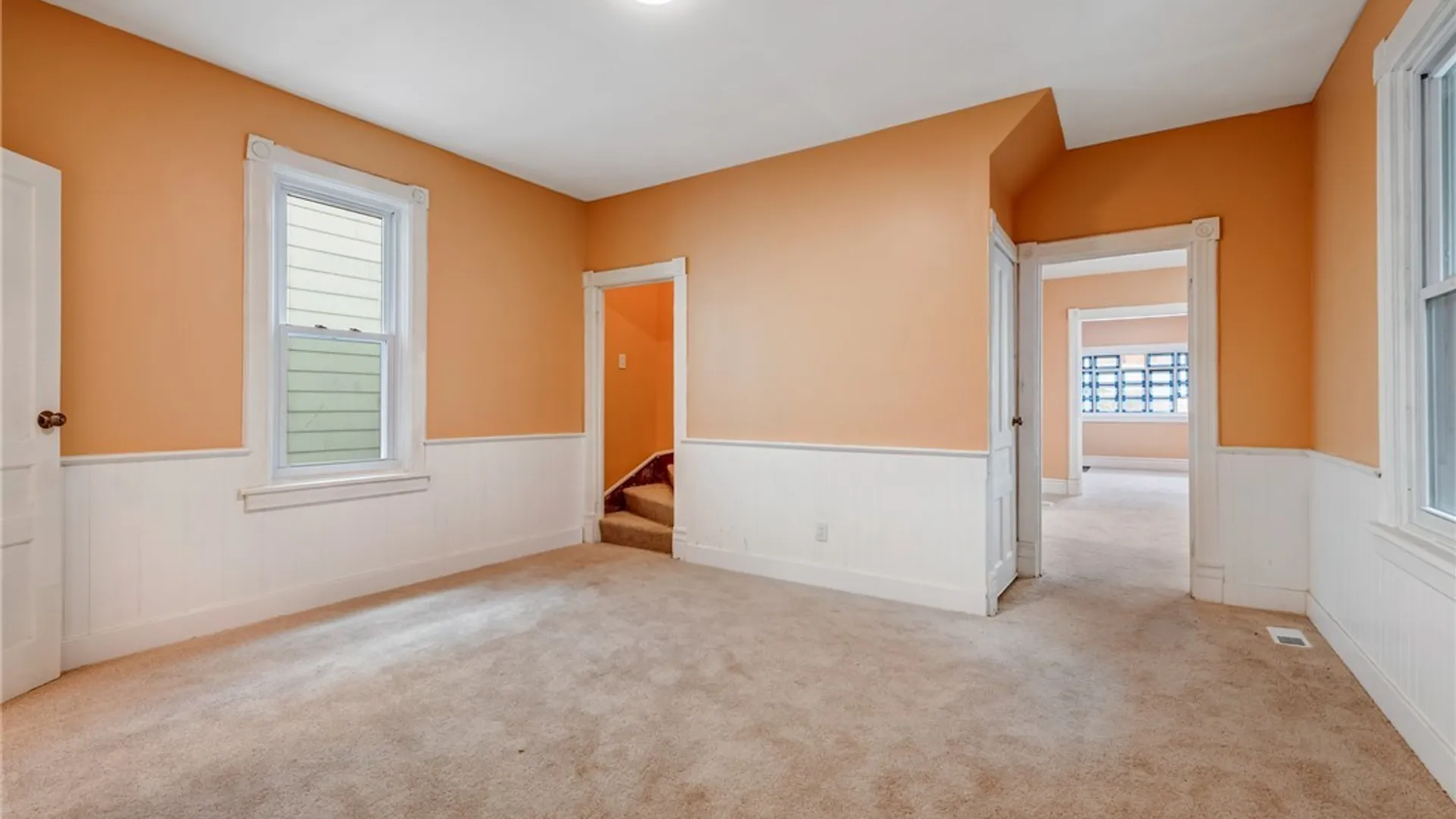 Property at 285 North Street, Buffalo, NY 14204 8