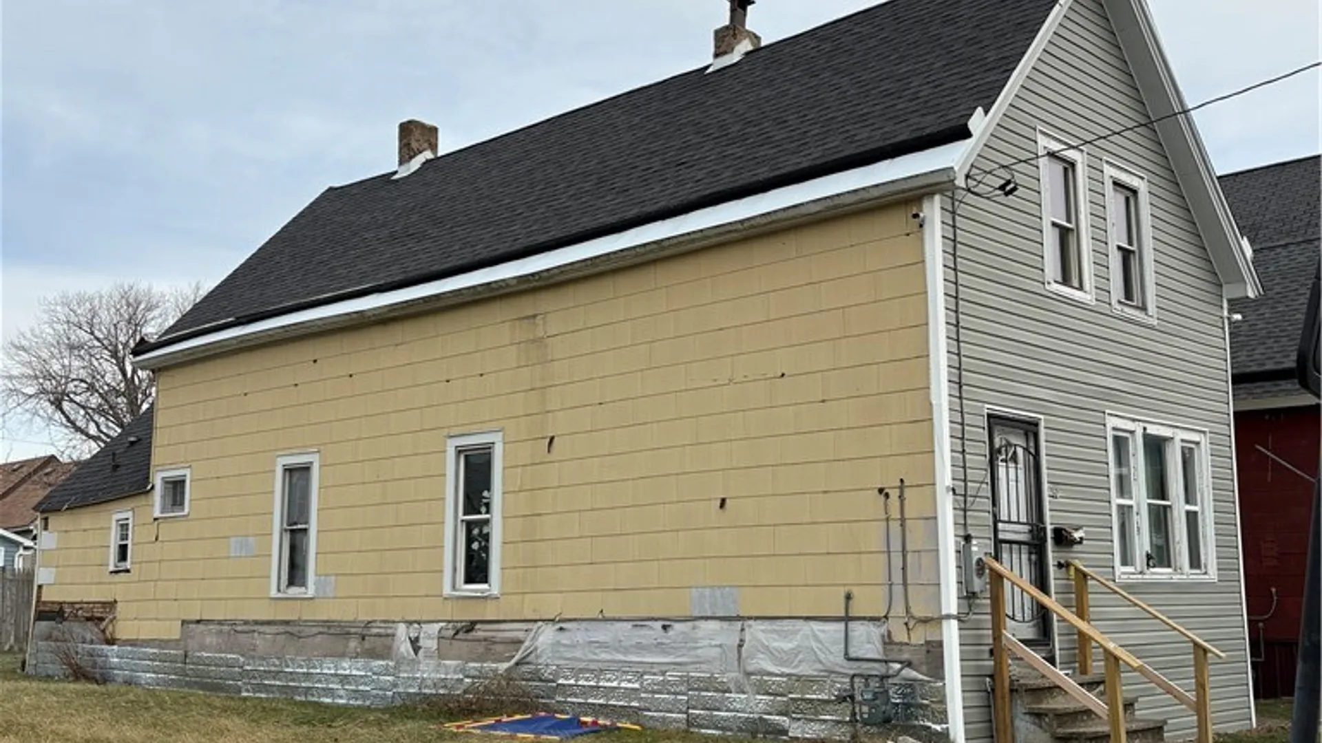 Property at 52 Clifford Street, Buffalo, NY 14210 2