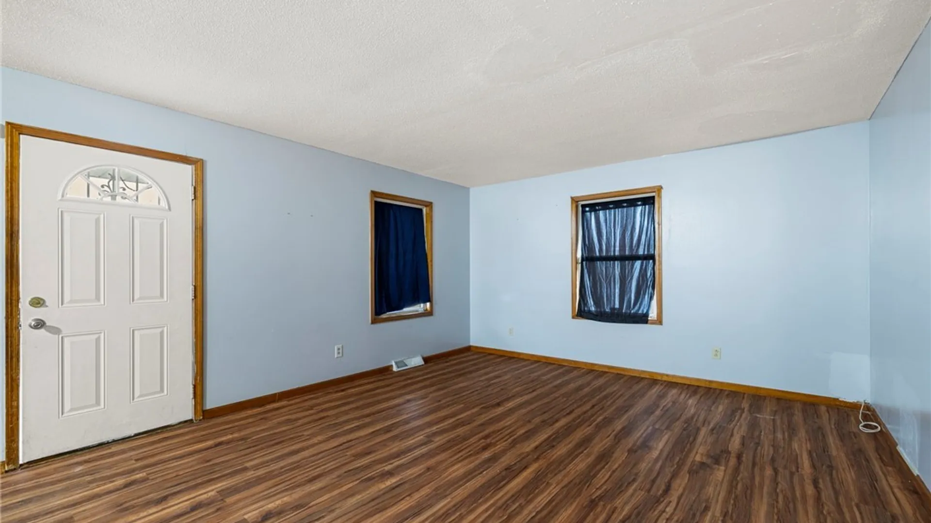 Property at 202 Purdy Street, Buffalo, NY 14208 4