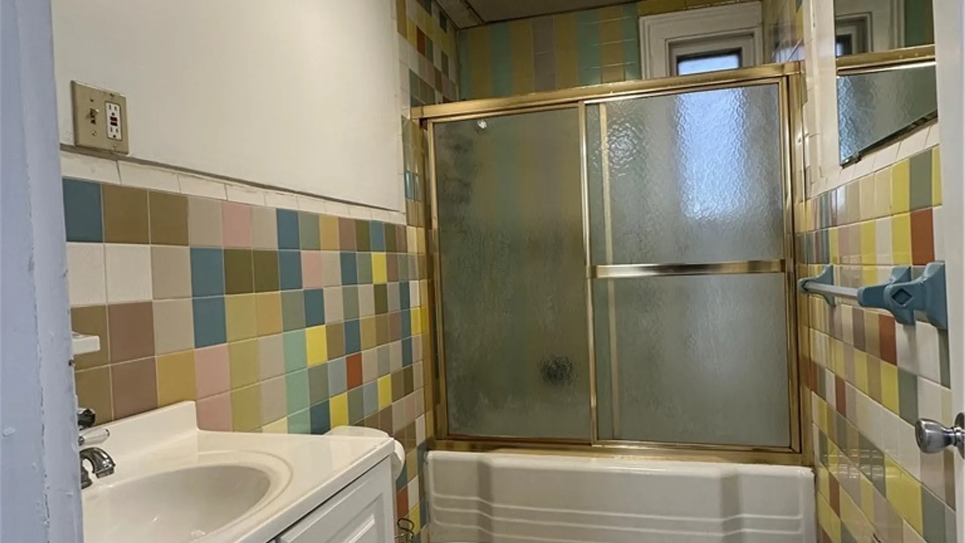 Property at 626 Butternut Street, Syracuse, NY 13208 12