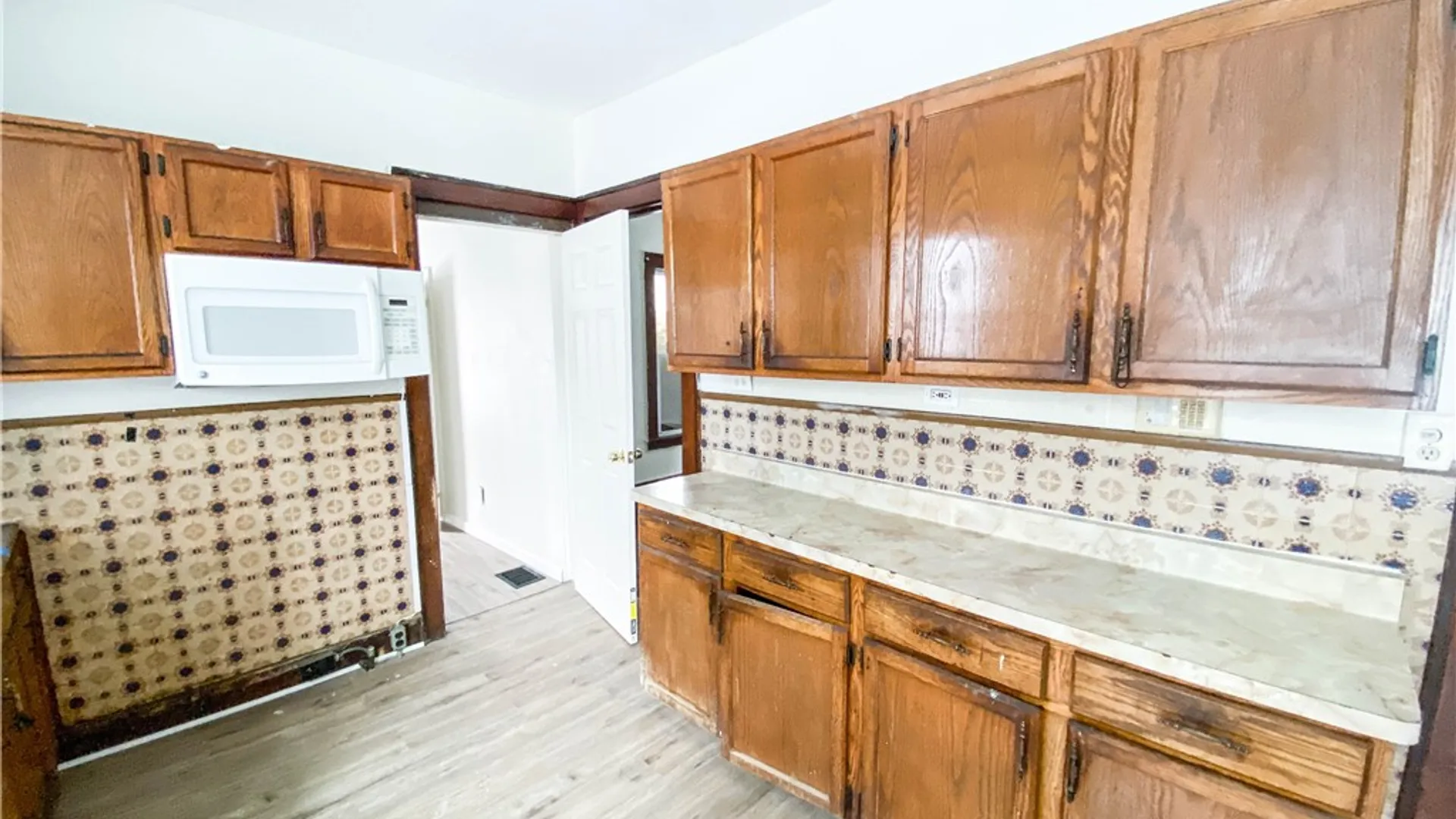 Property at 239 Saratoga Avenue, Rochester, NY 14608 8