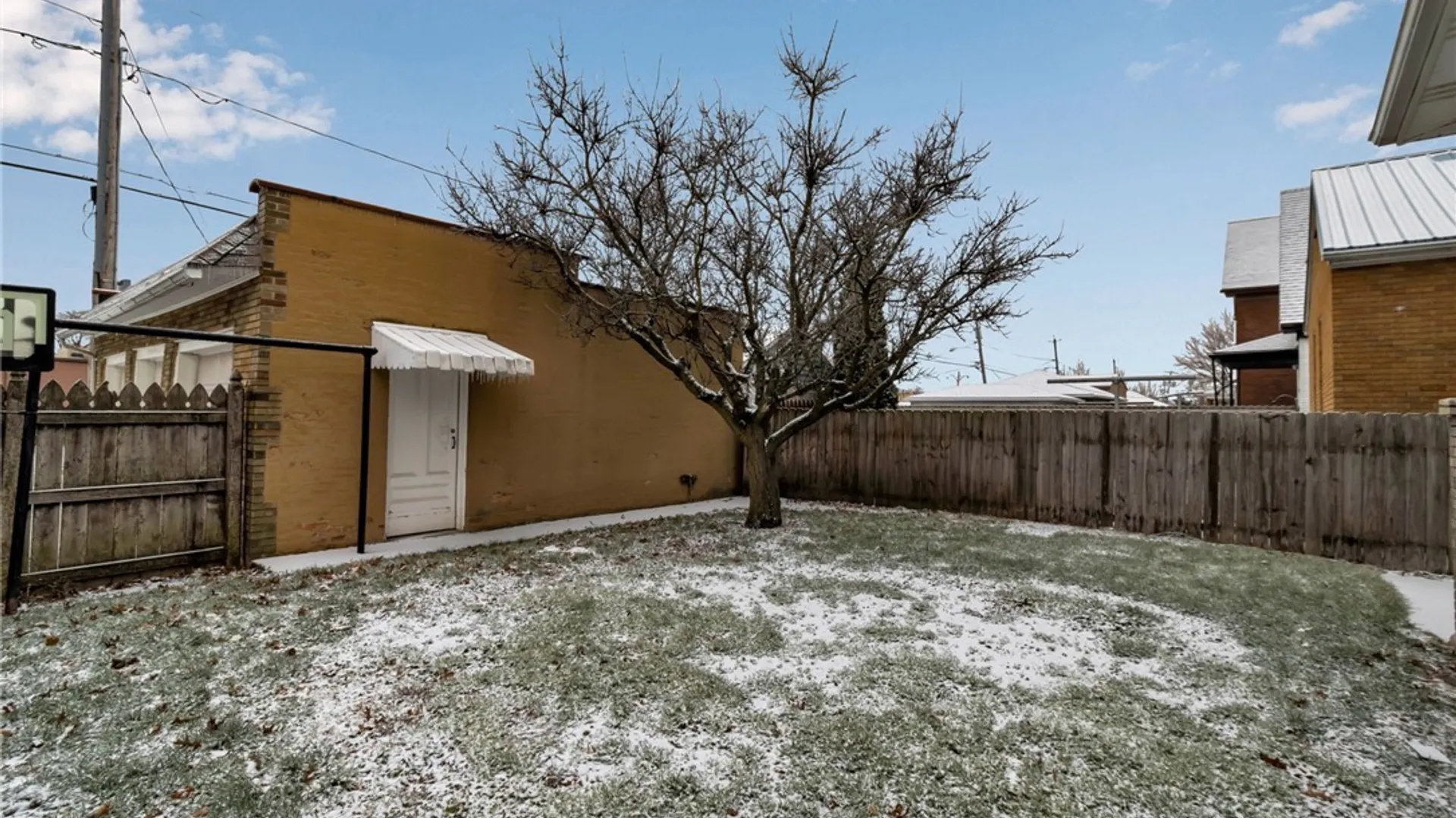 Property at 2261 Grand Ave Avenue, Niagara Falls, NY 14301 38