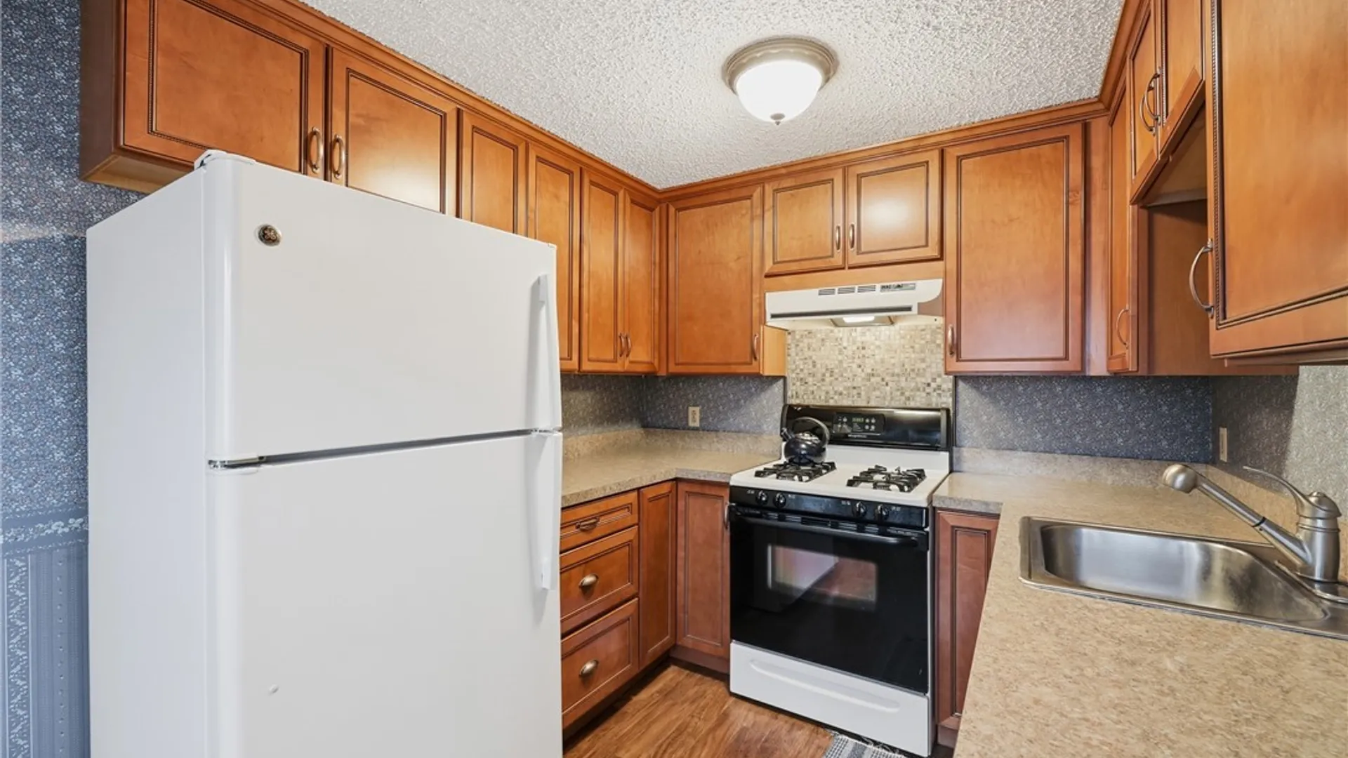 Property at 1213 Peppertree Drive, Evans, NY 14047 4