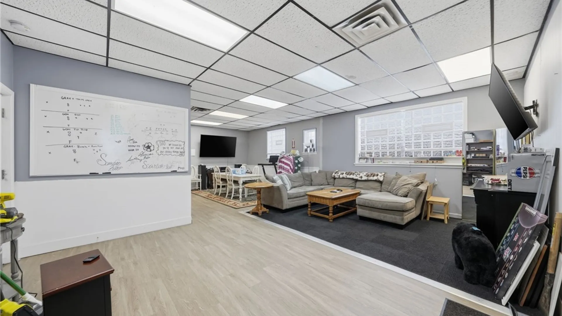 Property at 3568 Walden Avenue, Lancaster, NY 14086 10