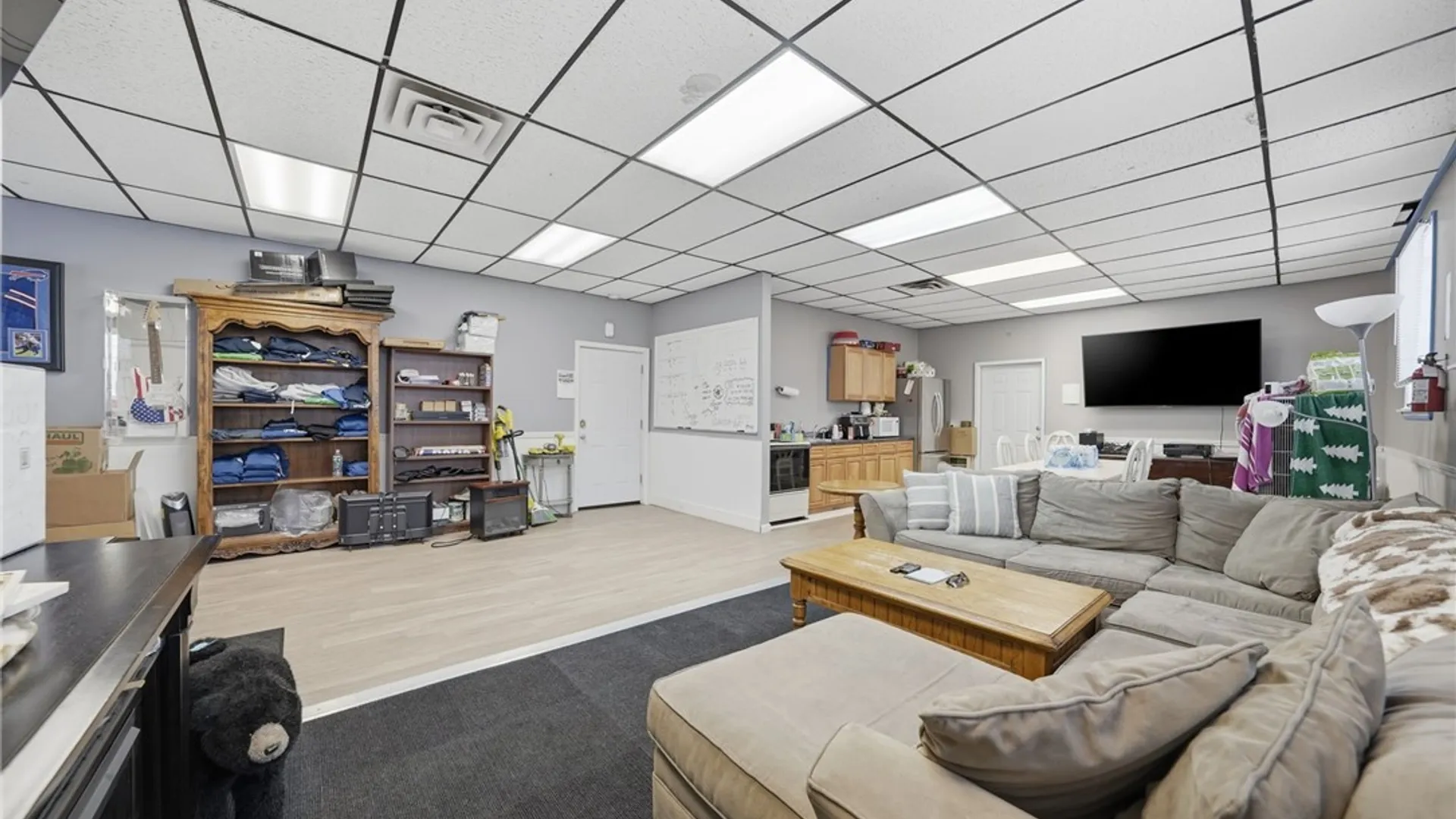 Property at 3568 Walden Avenue, Lancaster, NY 14086 16