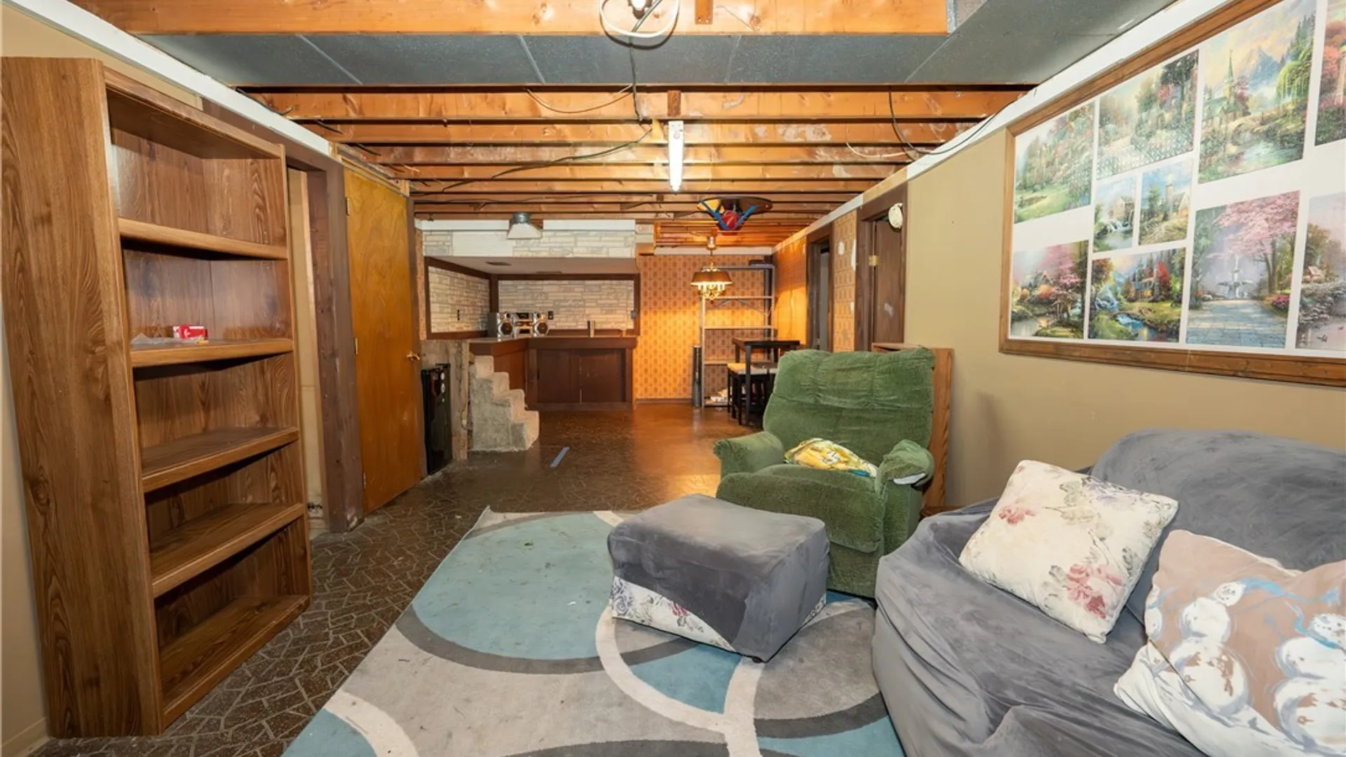 Property at 16 Oakwood Drive, Cheektowaga, NY 14227 39