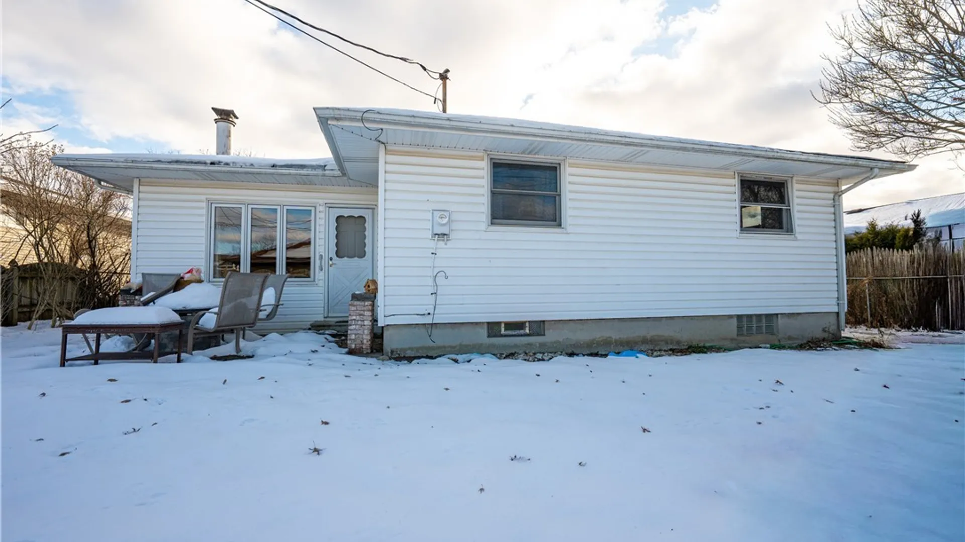 Property at 16 Oakwood Drive, Cheektowaga, NY 14227 45